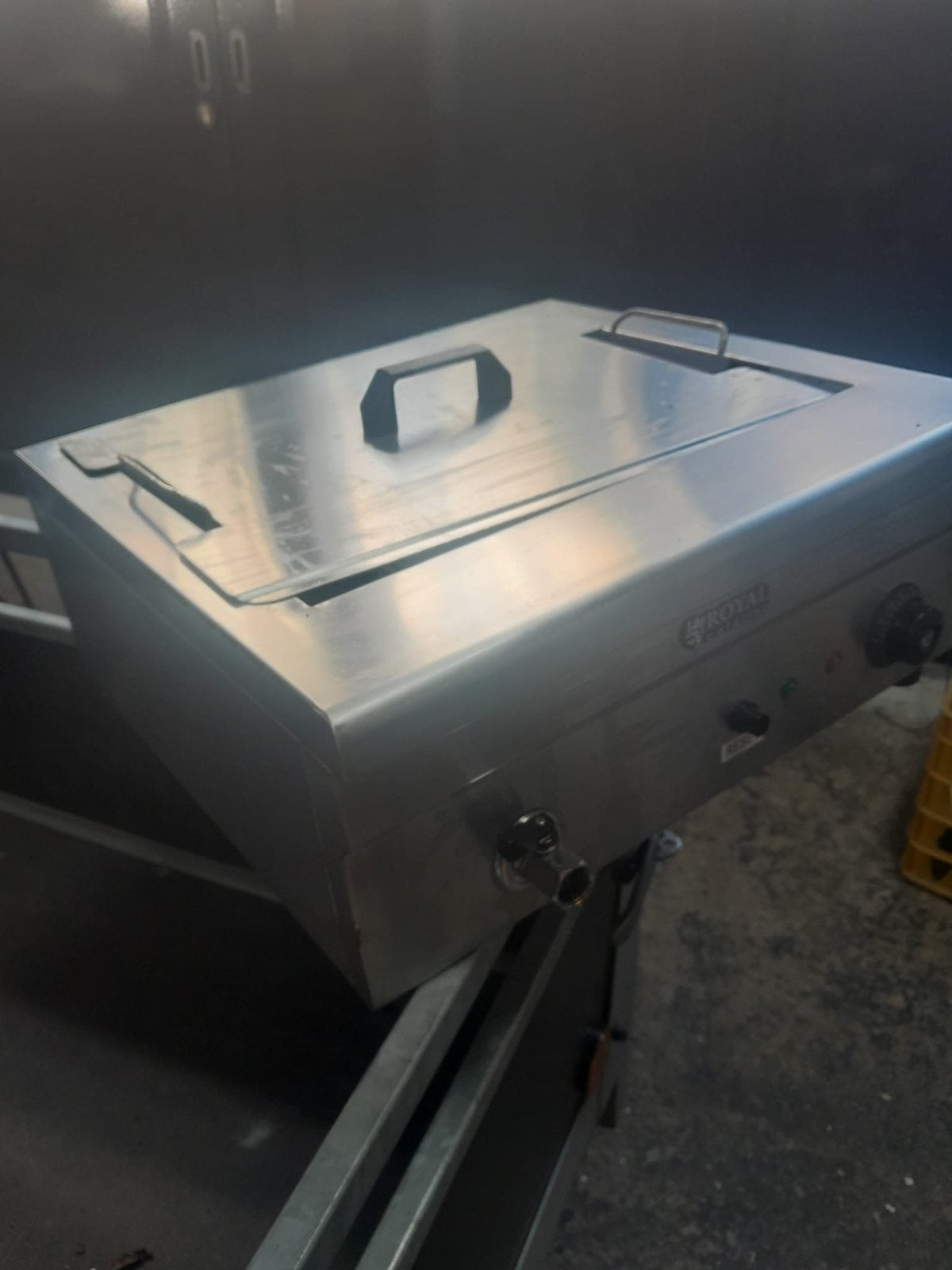 Friteuse Royal Catering, 4 liter of meer, Ophalen, Zo goed als nieuw