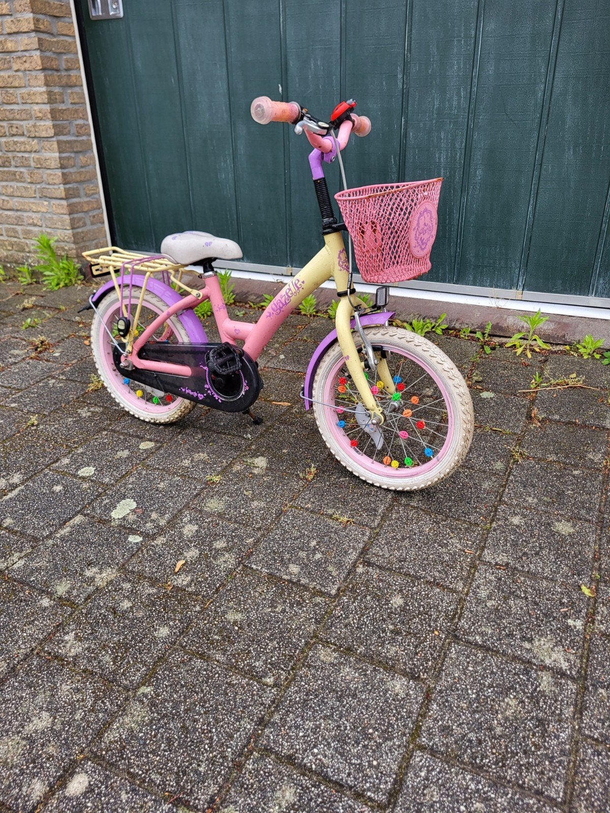 Gazelle meisjesfiets 16 inch met mandje en bagagedrager, Fietsen en Brommers, Fietsen | Kinderfietsjes, Terugtraprem, Ophalen of Verzenden