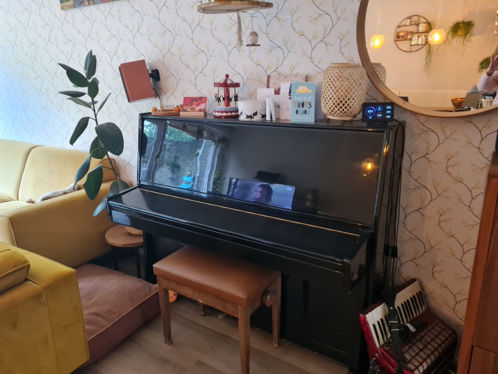 Cherny piano, 3 jaar geleden gestemd, Ophalen, Gebruikt, Zwart, Piano