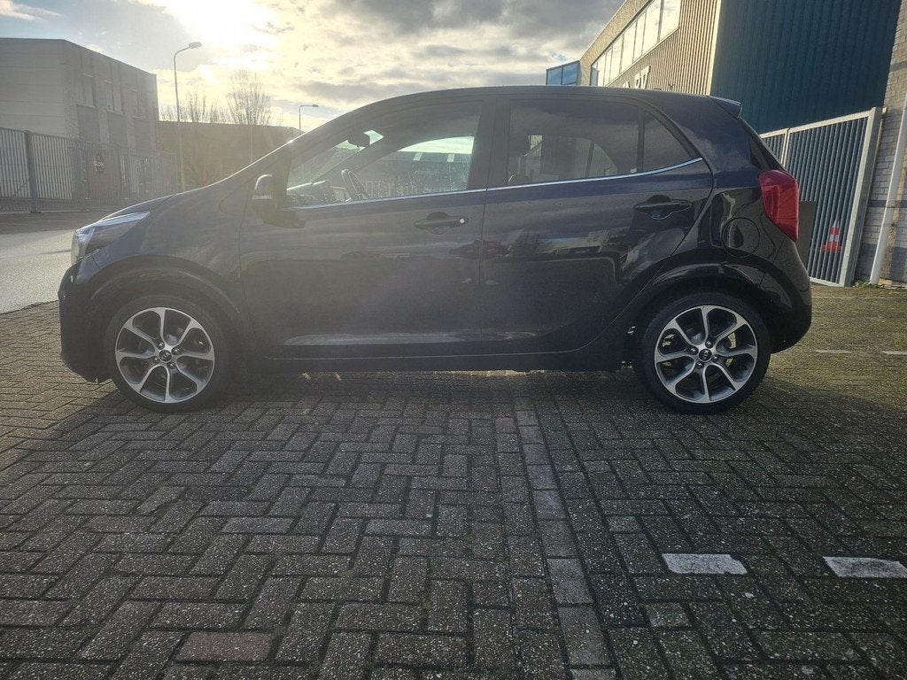 Kia Picanto 1.0 CVVT Design Edition#Carplay#Lederbeklng#, Auto's, Voorwielaandrijving, Gebruikt, Euro 6, 4 stoelen