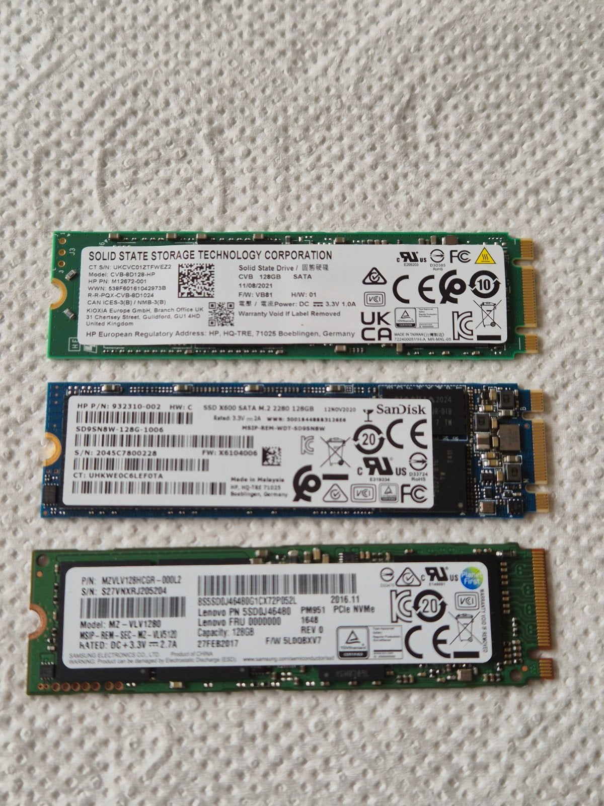 3 x  128GB SSD's - SATA & NVMe, Computers en Software, Harde schijven, Ophalen, Gebruikt, Server, HP, SanDisk, Samsung