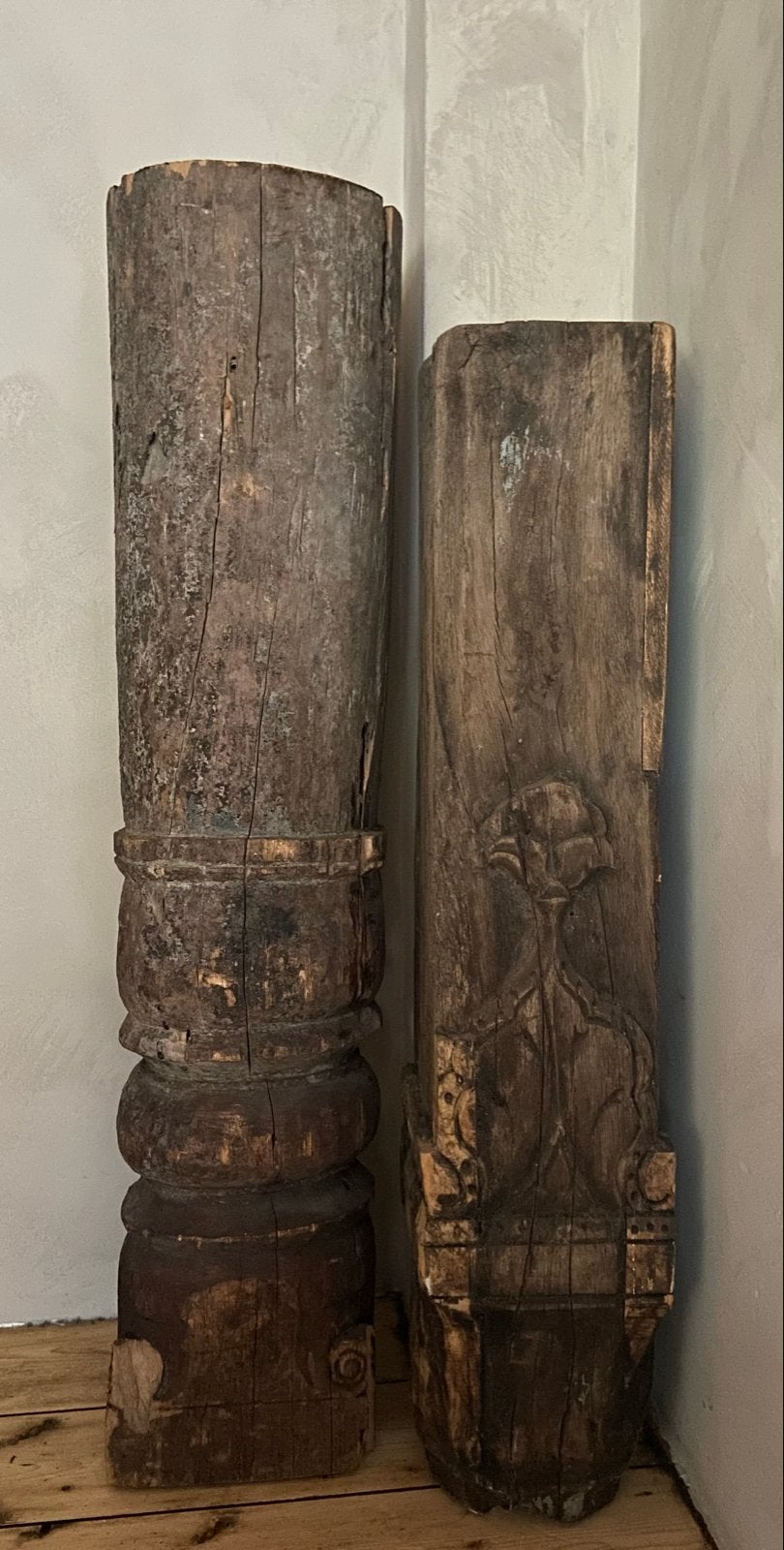 Set van 2 antieke houten pilaren/kandelaars, Ophalen