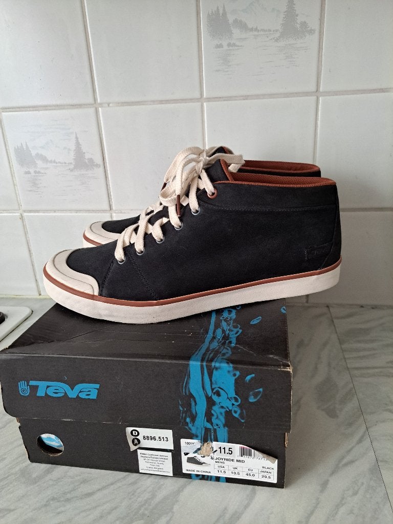 Nieuwe Teva Joyride Sneakers Zwart Wit - Maat 45, Zwart, Ophalen of Verzenden, Teva, Sneakers of Gympen