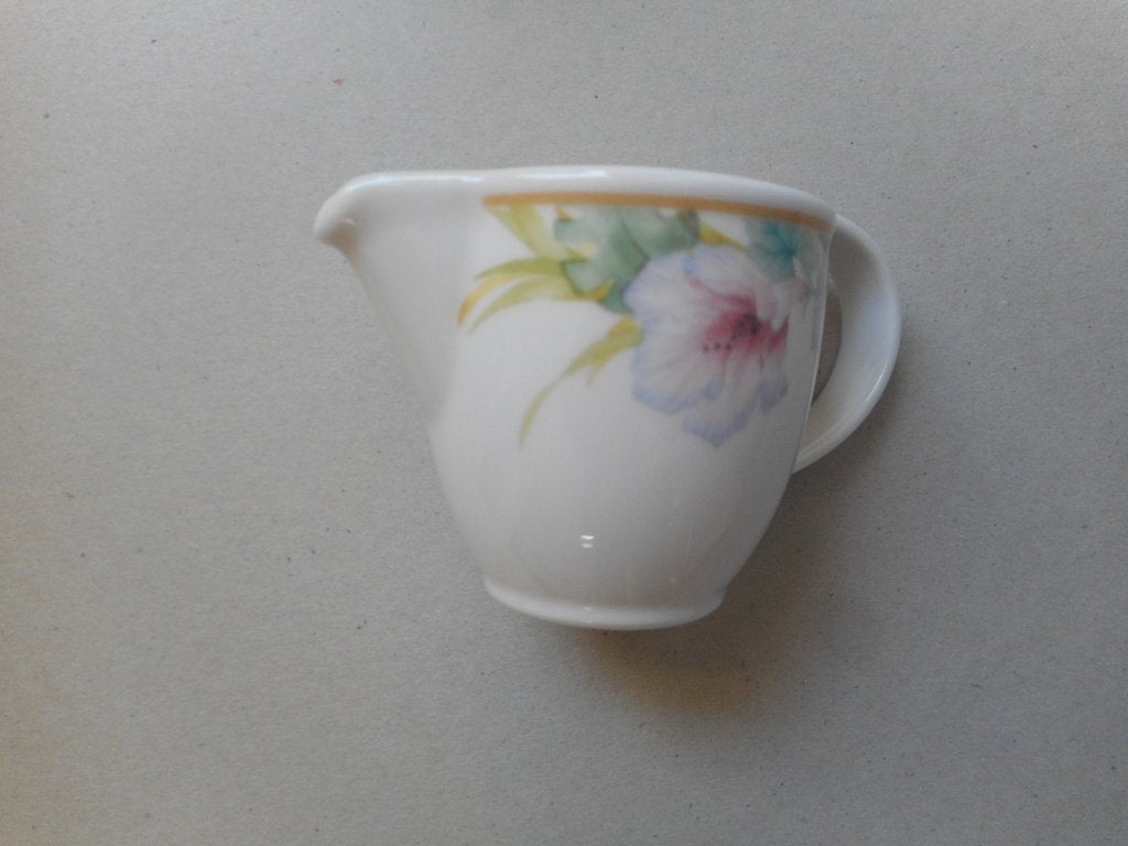 Villeroy & Boch Crème kannetje met bloemen decoratie, Ophalen of Verzenden