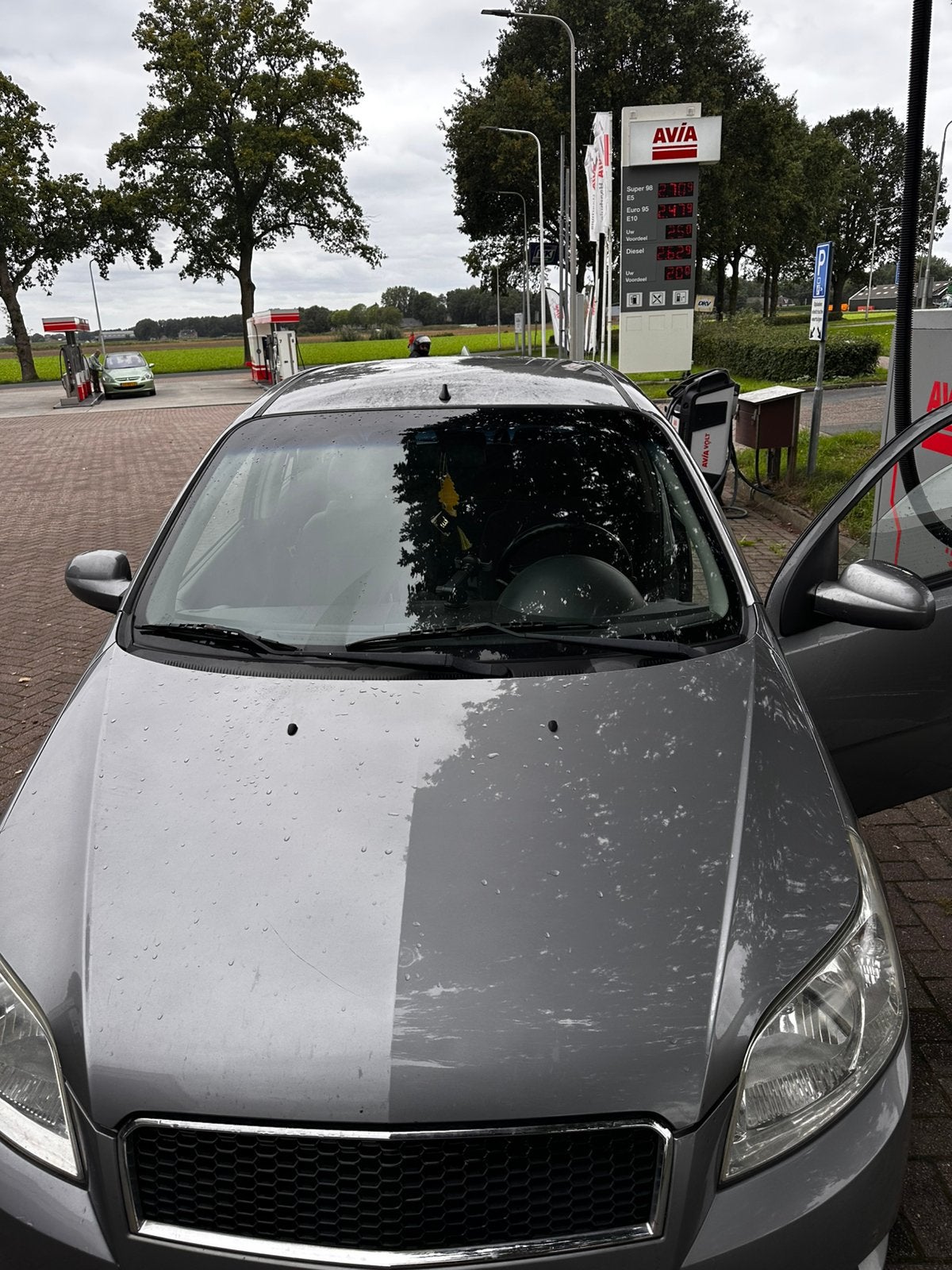 Chevrolet Aveo 1.2 16V 5D 2010 Grijs, Auto's, Voorwielaandrijving, 40 €/maand, Aveo, 4 cilinders