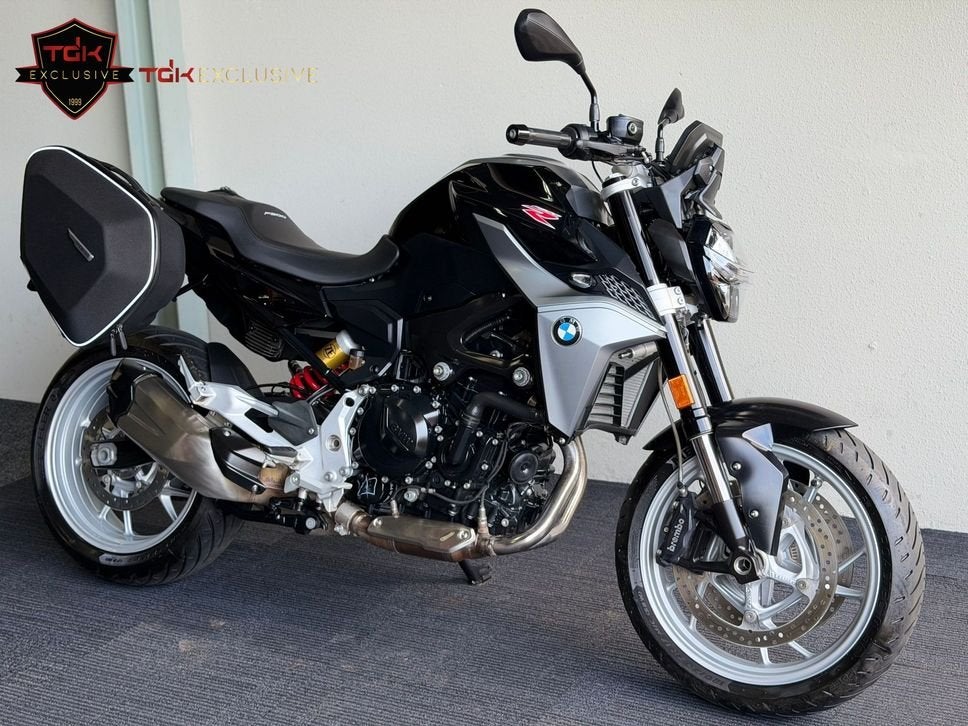 BMW F900R F 900 R ALLE PAKKETTEN TOPSTAAT (900 XR GS 1000), Motorrijbewijs A, Bedrijf, Meer dan 35 kW, T.D.K. EXCLUSIVE