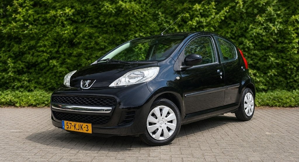 Peugeot 107 1.0 12V 5DR 2010 Zwart, Voorwielaandrijving, Stof, Zwart, 4 stoelen