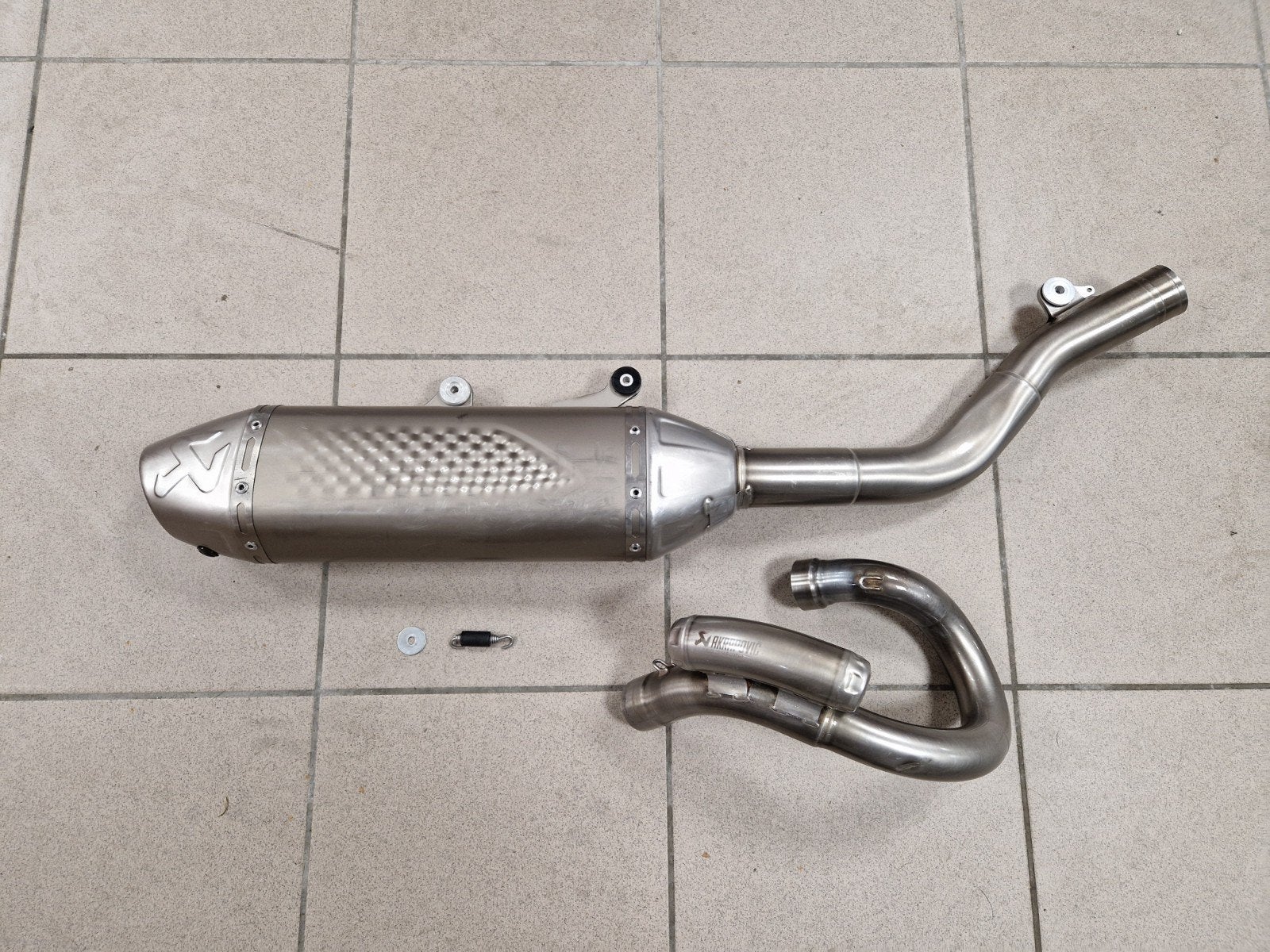 Ktm Akrapovic uitlaatsysteem 350 exc-f 2020-2023, Ophalen of Verzenden, Gebruikt