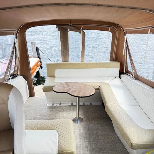 Wellcraft 287 motorjacht (9 meter, zgan, 4 slaapplaatsen), Overige merken, 9 m, Walstroom, Zo goed als nieuw