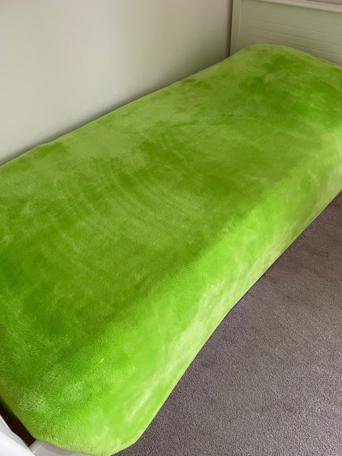 Plaid of Bedsprei  150/215 m. Groen als nieuw ., Ophalen of Verzenden, Zo goed als nieuw
