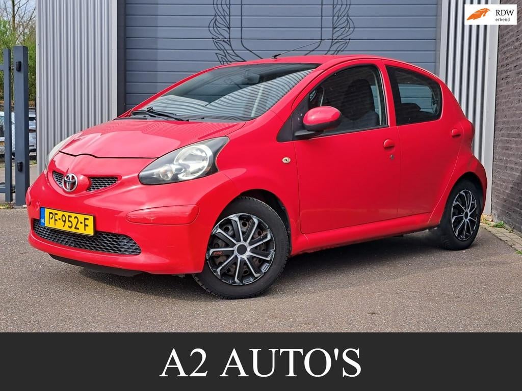 Toyota Aygo 1.0-12V Airco, Voorwielaandrijving, Stof, Gebruikt, 4 stoelen