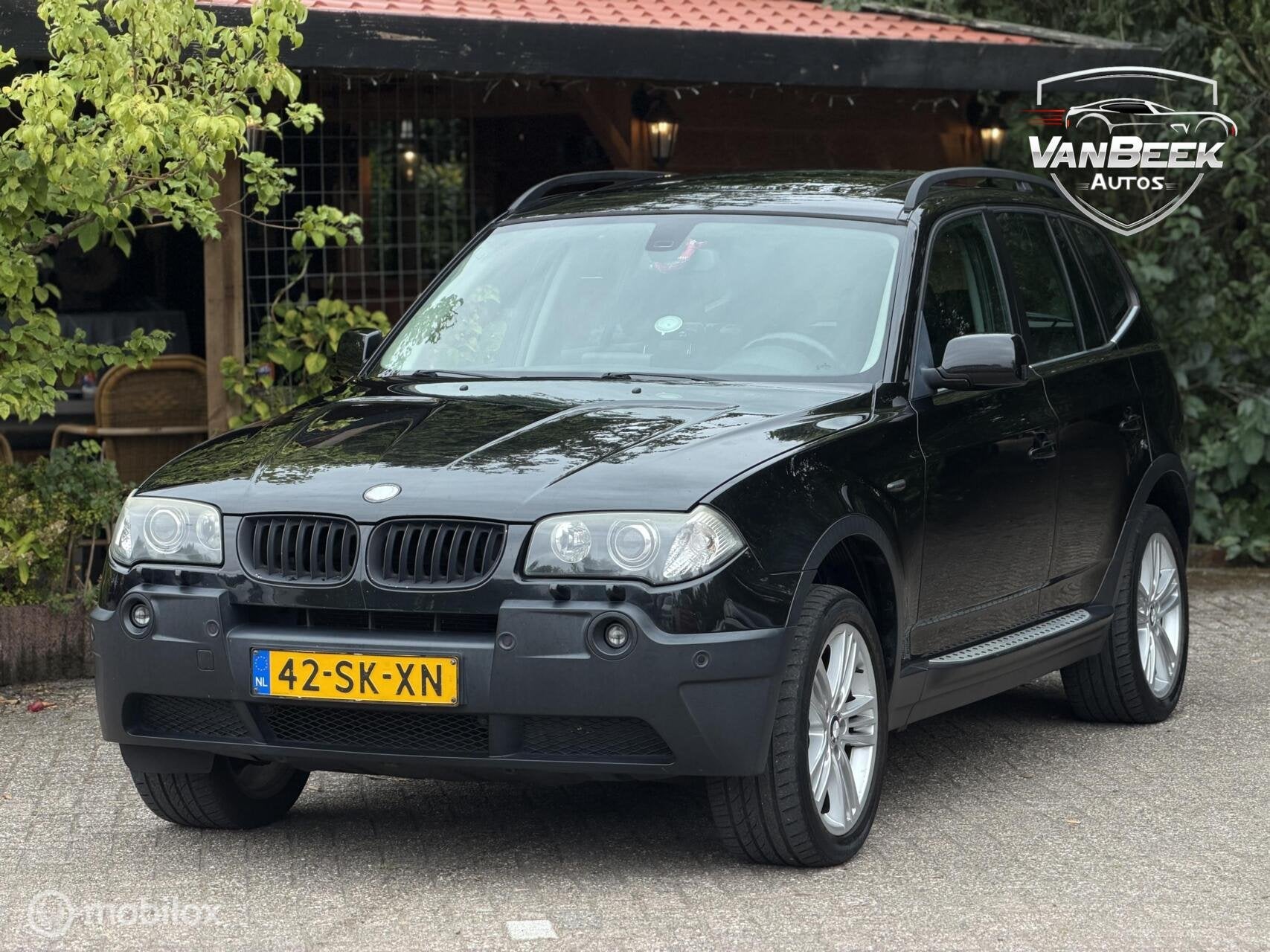 BMW X3 2.5i, Traction-control, Zwart, Origineel Nederlands, Bedrijf