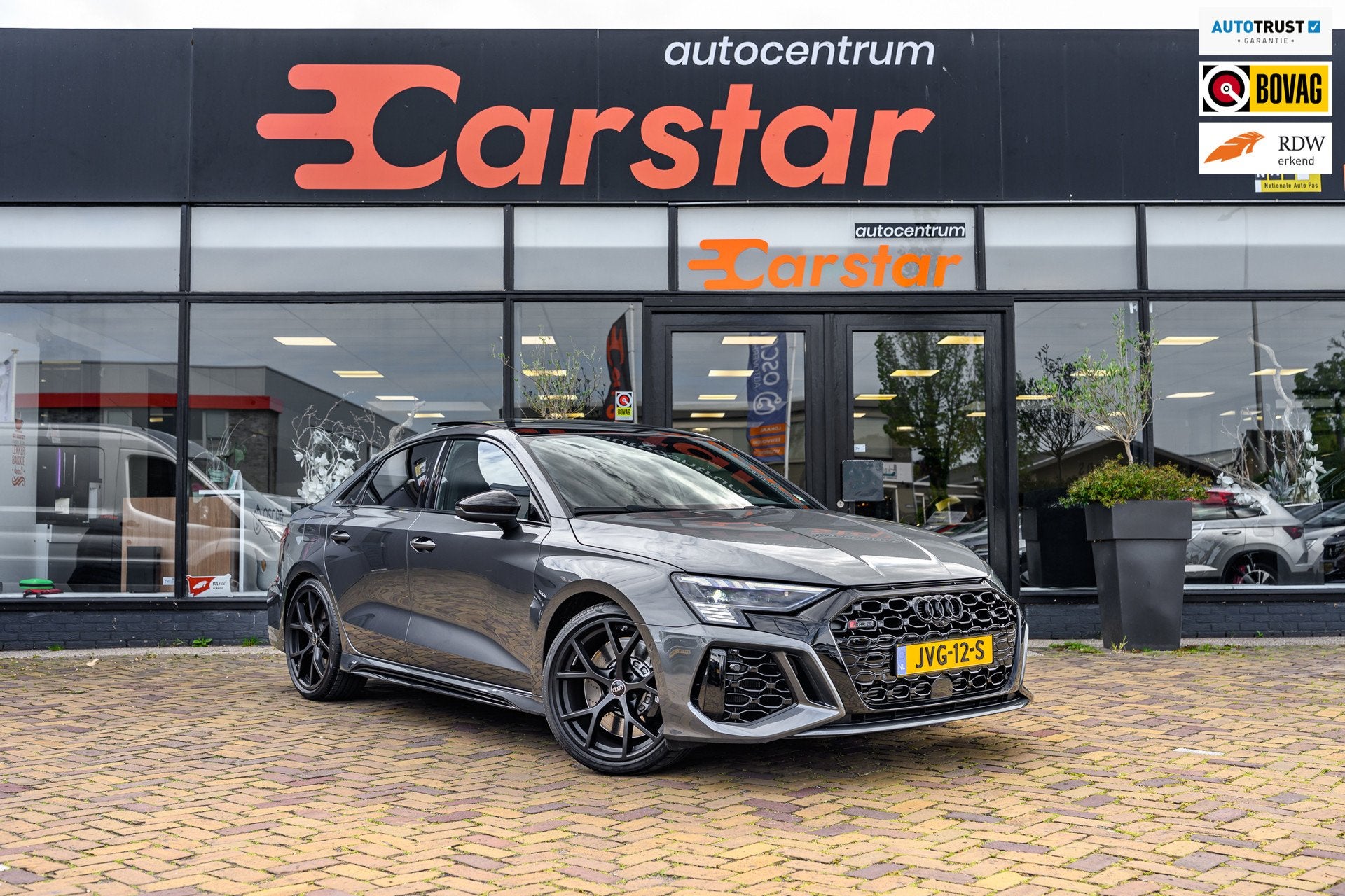 Audi A3 Limousine 2.5 TFSI RS 3 quattro|540PK|HGP Tunning|Pa, Auto's, Automaat, Dealer onderhouden, Gebruikt, RS3