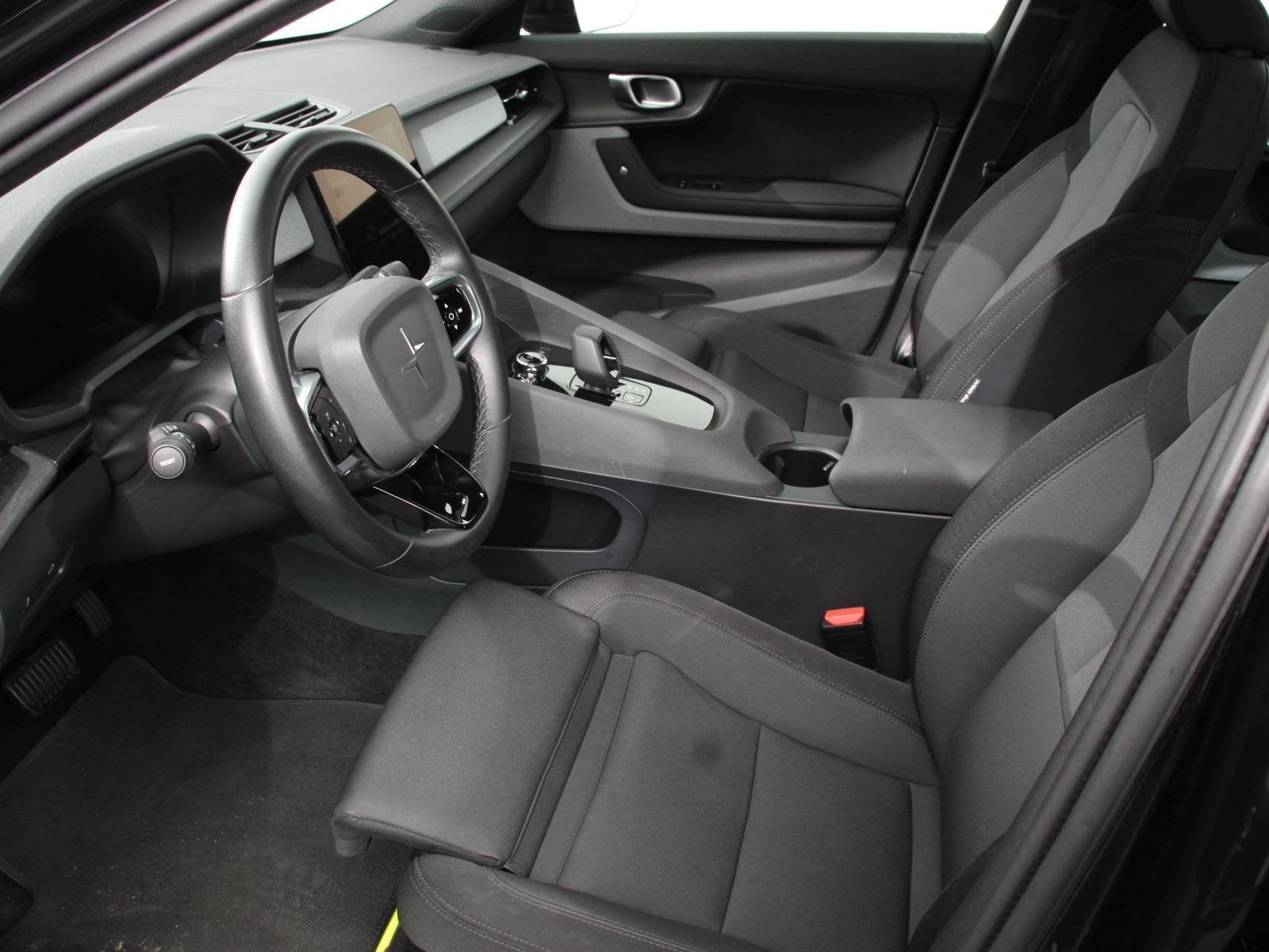 Polestar 2 Long Range Dual Motor 408pk Launch Edition 78kWh, Auto's, Automaat, Polestar 2, Stof, Gebruikt