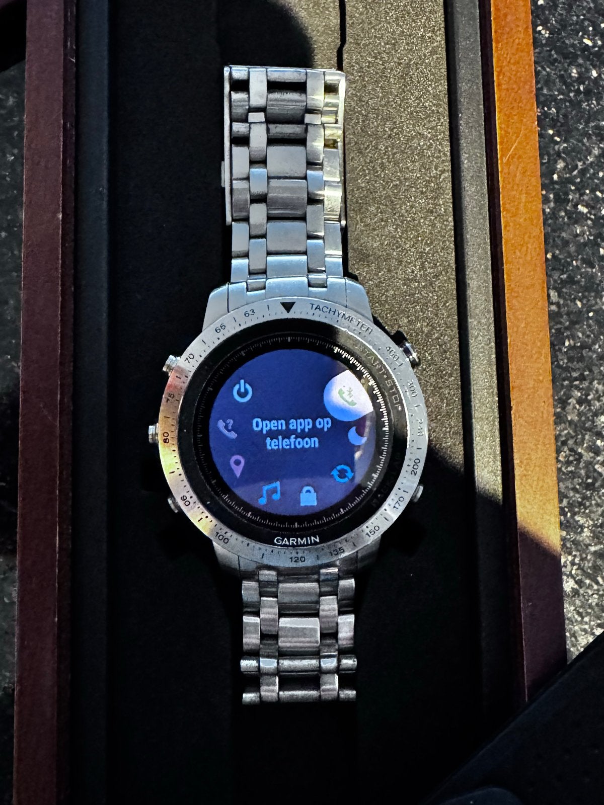 Garmin Fenix Chronos Smartwatch - Zilver met extra band, Ophalen, Afstand, Zo goed als nieuw, Waterdicht