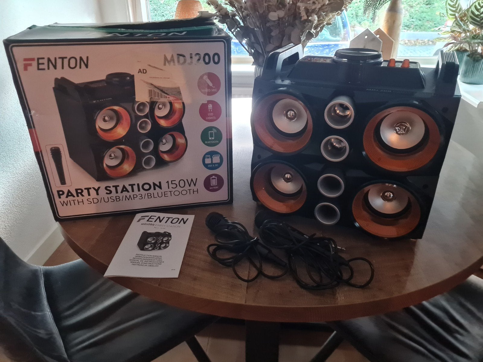 Fenton MDJ200 Party Station 150W met microfoon + LED-lichten, Party speaker, Ophalen of Verzenden, Zo goed als nieuw, Bluetooth