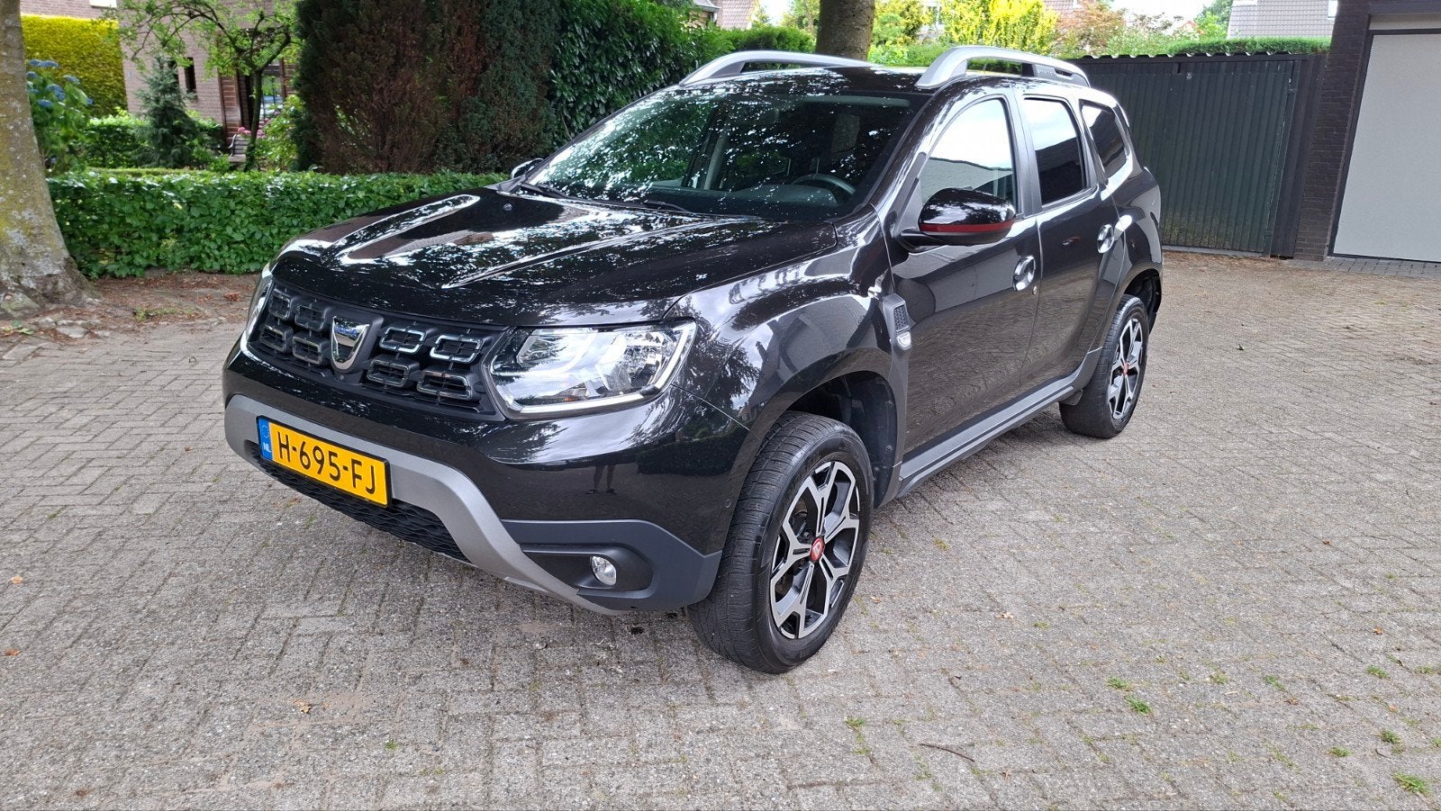 Dacia Duster 1.3 TCe 130pk GPF 4x2 2020 Zwart, Auto's, Dacia, Voorwielaandrijving, Stof, 4 cilinders, Duster