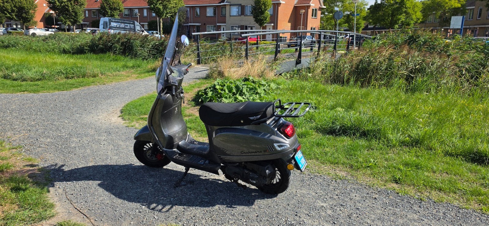 DJJD Cashmere scooter met kettingslot en windscherm, Fietsen en Brommers, Gebruikt, Benzine, Ophalen, Overige merken