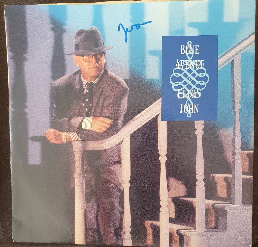 Elton John - Blue Avenue, Gebruikt, 7 inch, Pop, Fotohoes