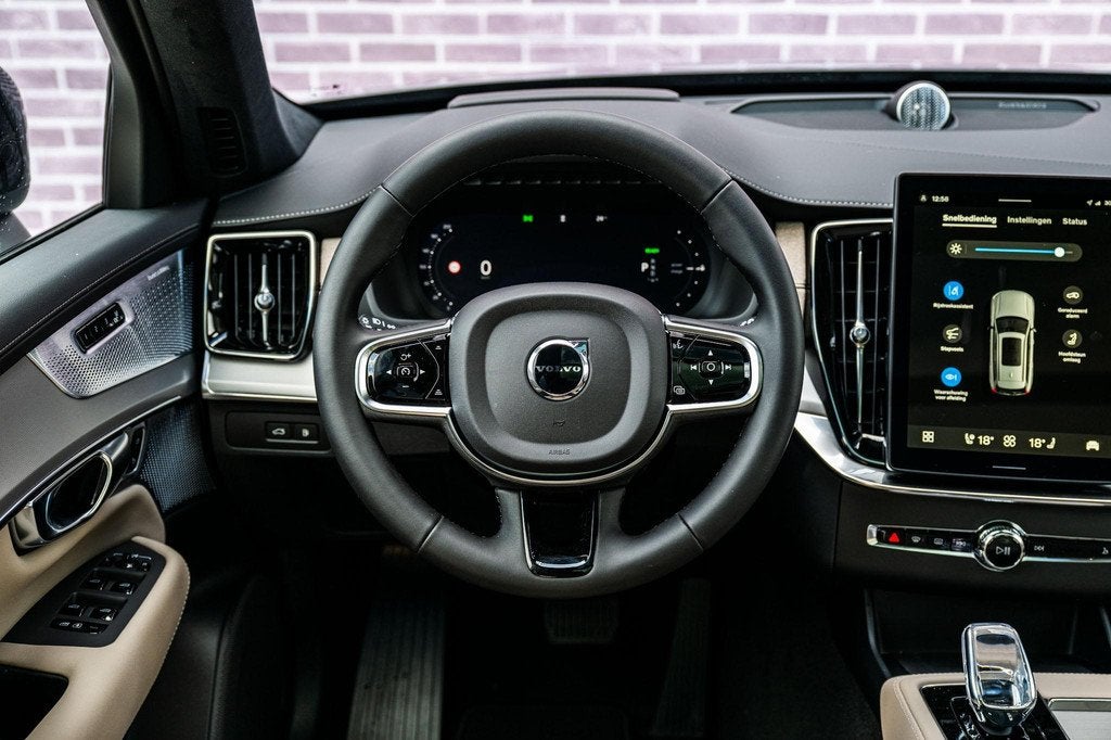 Volvo XC90 T8 Plug-in hybrid AWD Ultra Dark Exec. Ed. | Exec, Auto's, Volvo, 12 maanden, Euro 6, SUV of Terreinwagen, Te koop