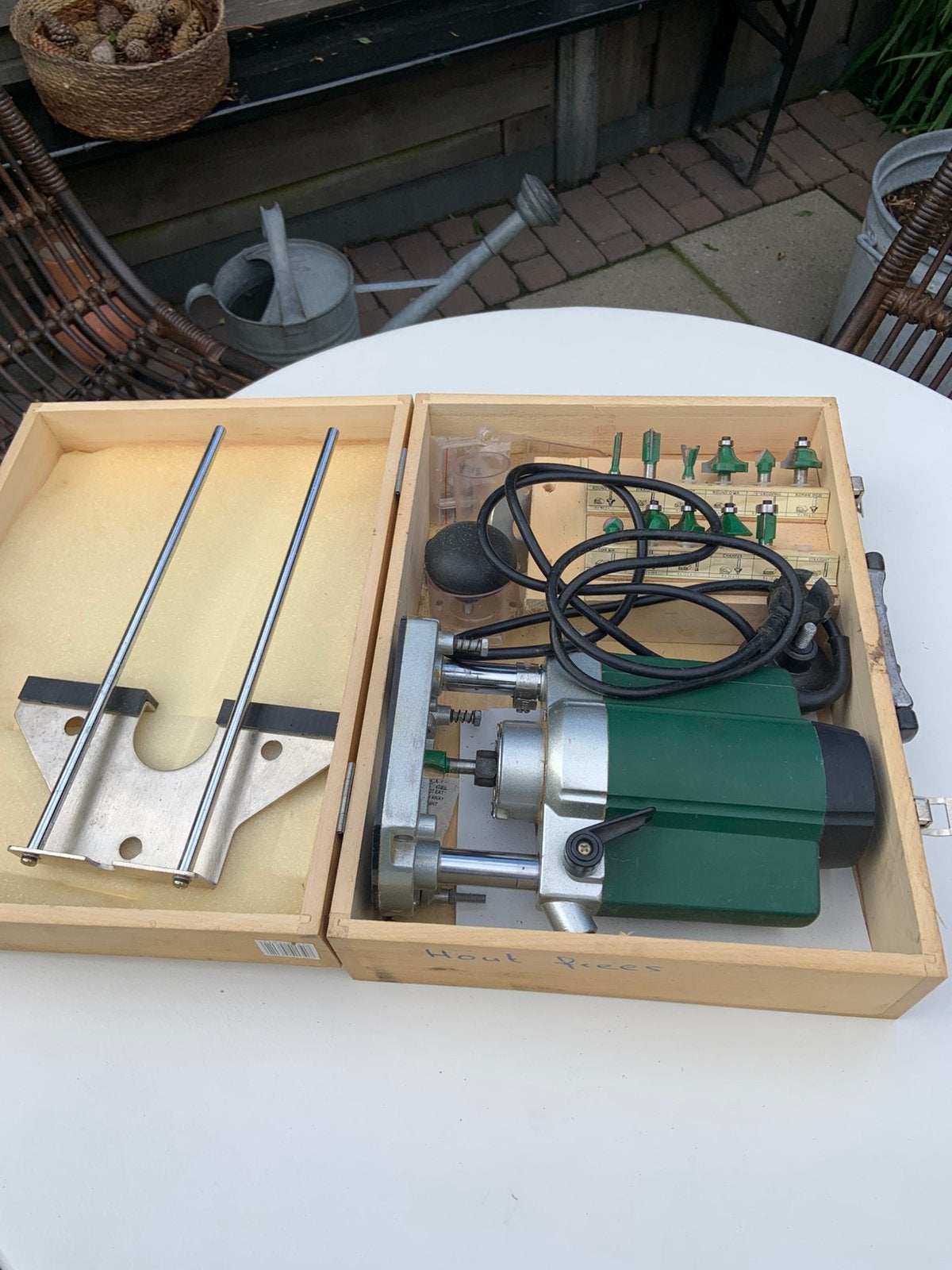 Te koop freesmachine in luxe houten koffer, Doe-het-zelf en Verbouw, Gereedschap | Freesmachines, Ophalen, Gebruikt, Elektrisch