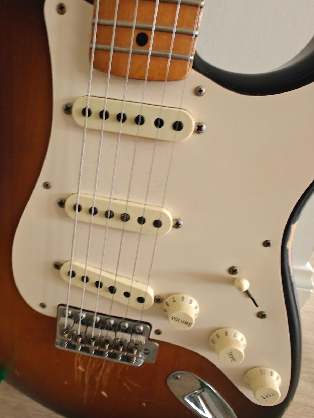 2019 MIM Fender Road Worn '50s stratocaster met gigbag, Ophalen, Solid body, Fender