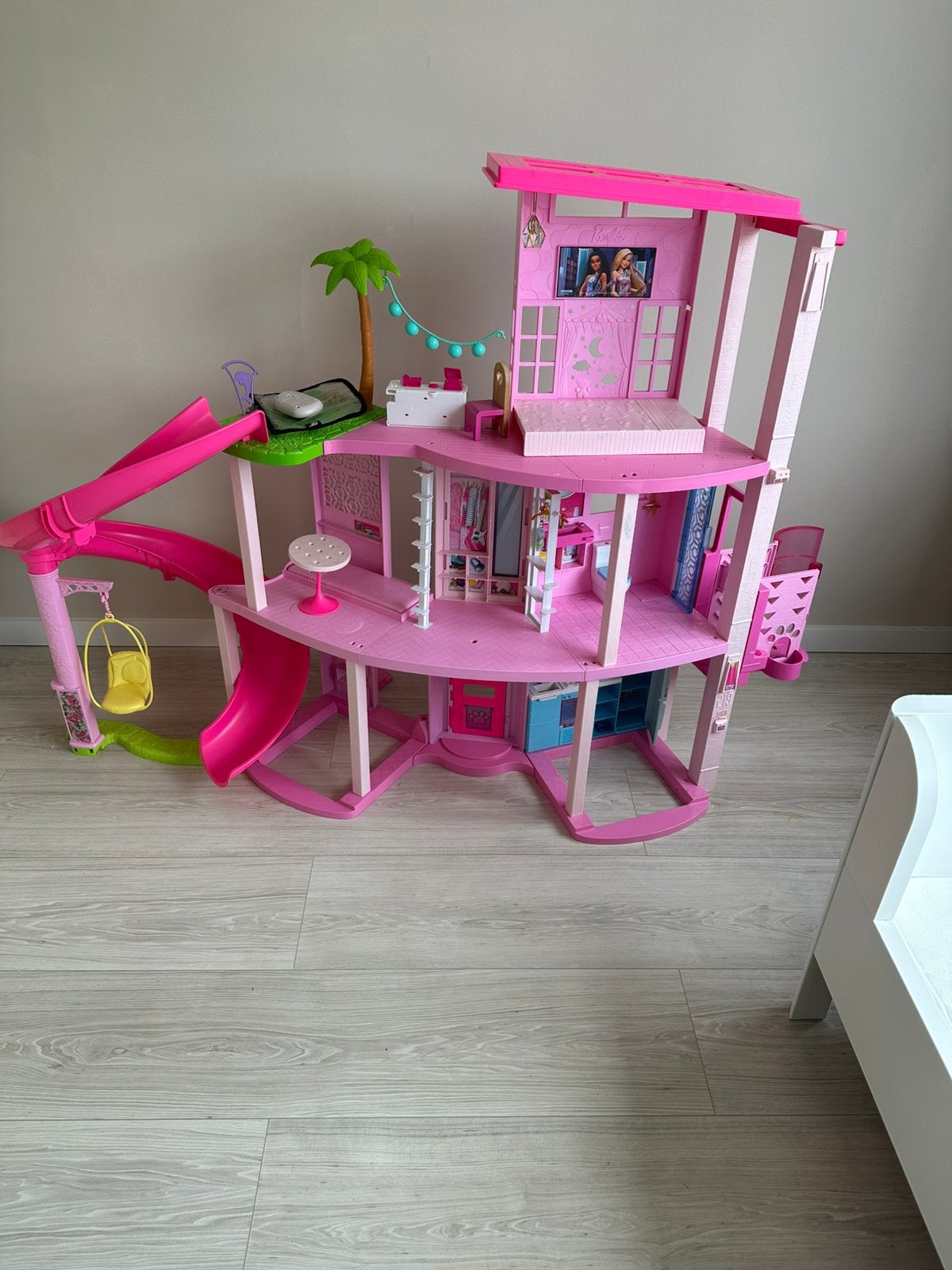 Barbie poppenhuis, Ophalen of Verzenden, Zo goed als nieuw, Barbie