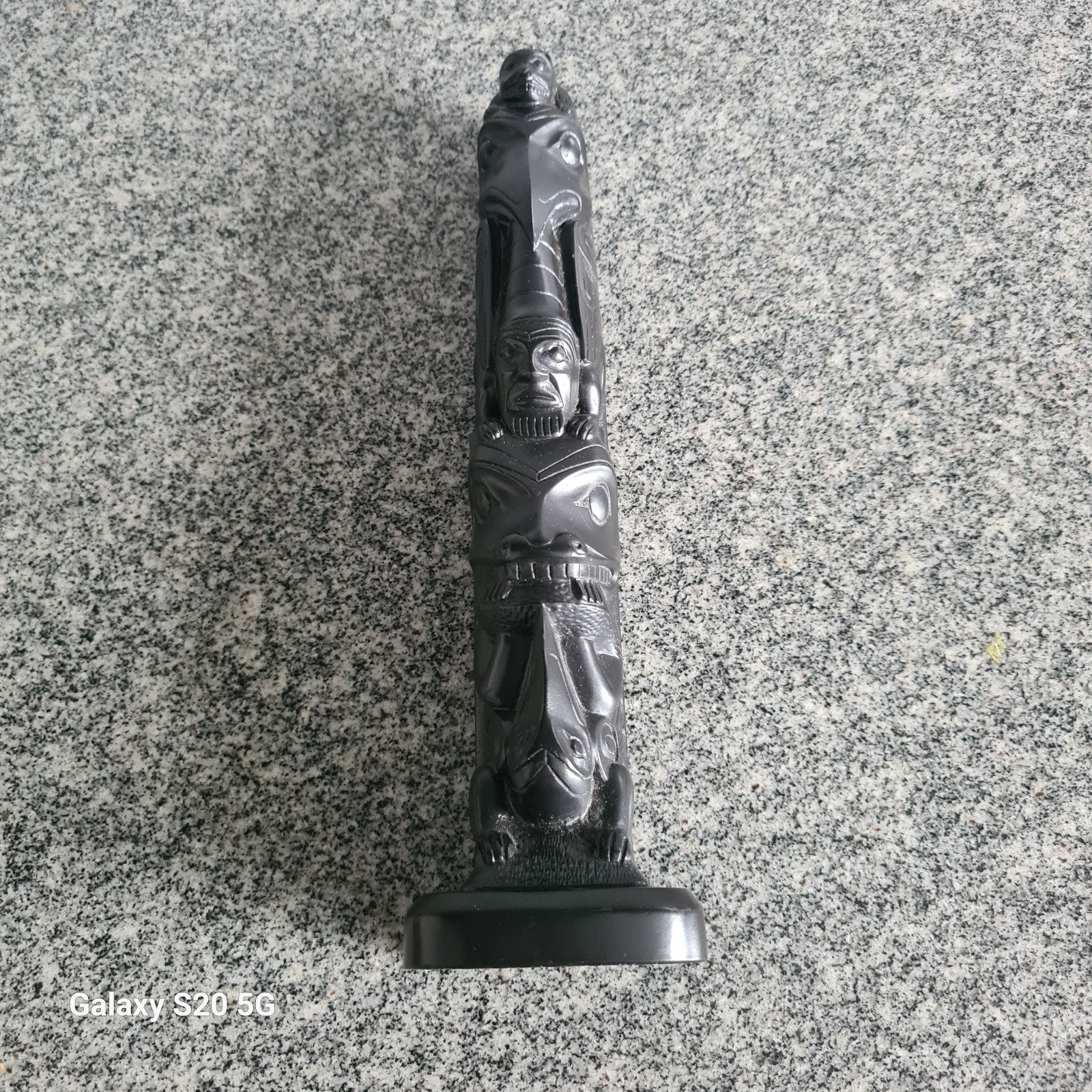 Zwarte Totempaal Sculptuur - Handgemaakt Houtsnijwerk, Antiek en Kunst, Kunst | Beelden en Houtsnijwerken, Overige onderwerpen