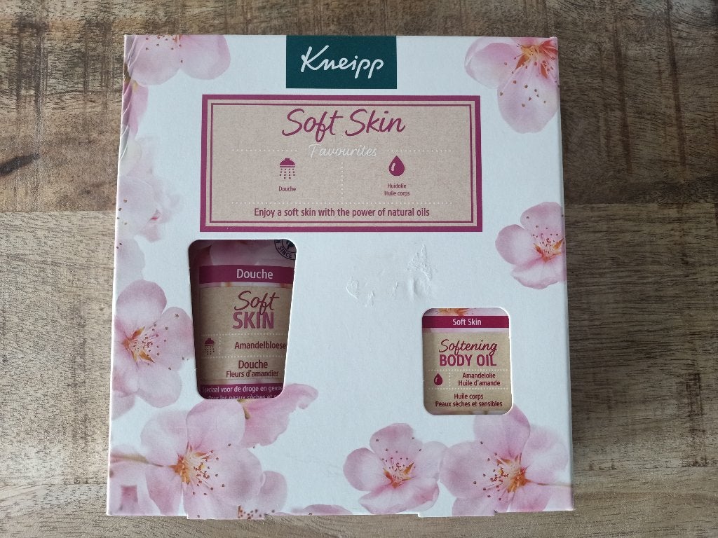 Kneipp Soft Skin Favourites geschenkset - amandel - nieuw, Ophalen, Nieuw, Bad & Douche