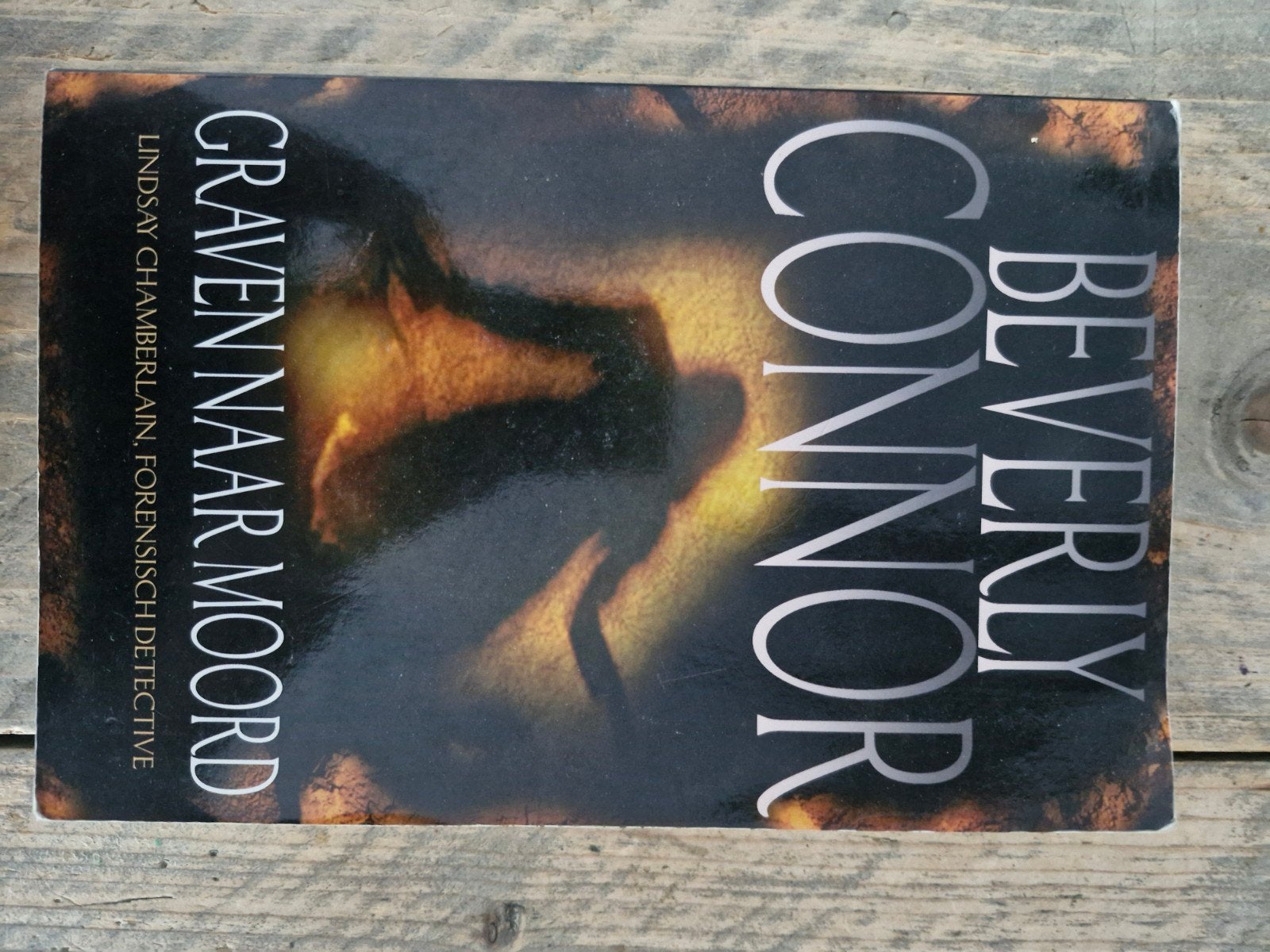 Graven naar Moord - Beverly Connor (Lindsay Chamberlain), Ophalen of Verzenden, Gelezen, Beverly Connor
