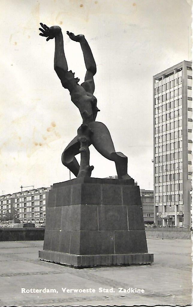 Rotterdam- -Verwoeste Stad, Zadkine., Verzamelen, Ansichtkaarten | Nederland, Verzenden, 1960 tot 1980, Gelopen, Zuid-Holland