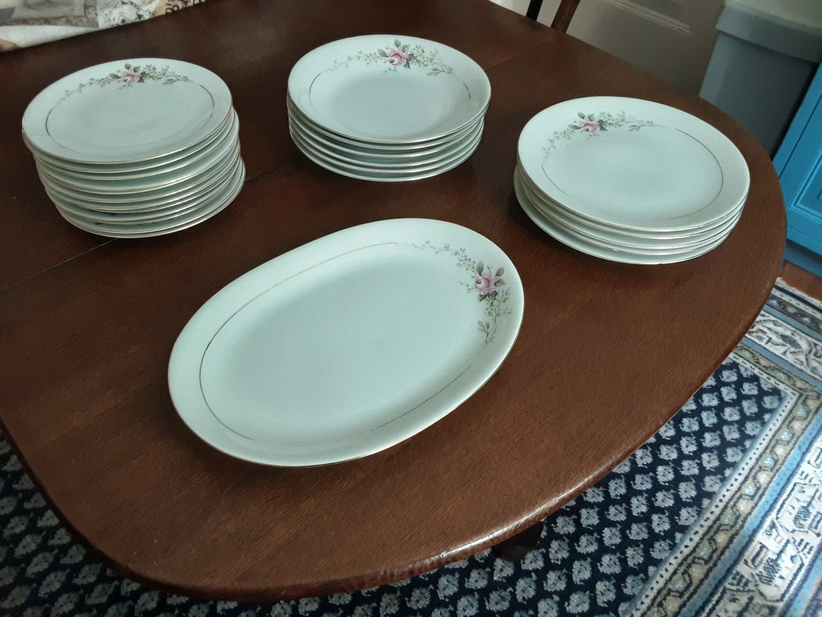 24 borden jaren 50  bavaria, Antiek en Kunst, Antiek | Servies compleet, Ophalen