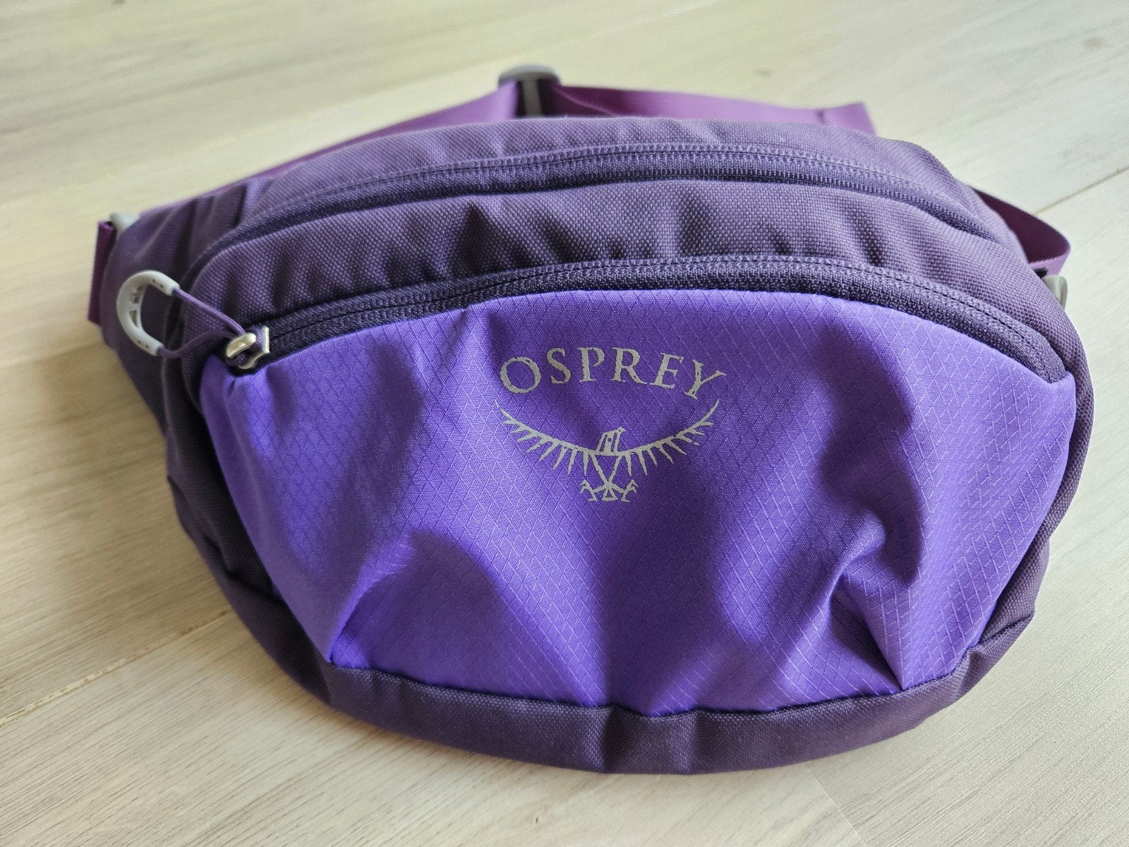 ZGAN Osprey Daylite heuptas /fanny pack, 30 cm of meer, Minder dan 35 cm, Ophalen of Verzenden, Zo goed als nieuw