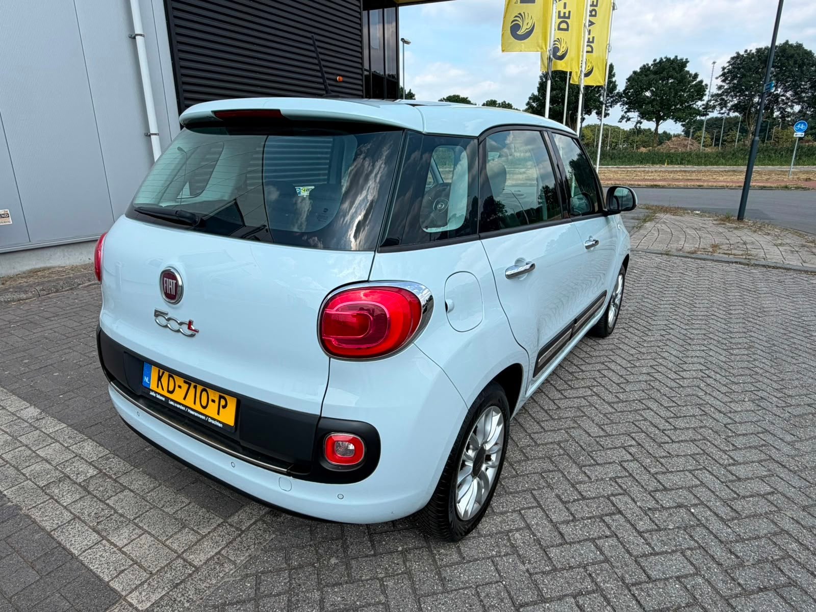 Fiat 500 L 0.9 TwinAir Easy PANO NAVI AIRCO CRUISE, Auto's, Fiat, Gebruikt, Euro 6, Automatische klimaatregeling, Bedrijf