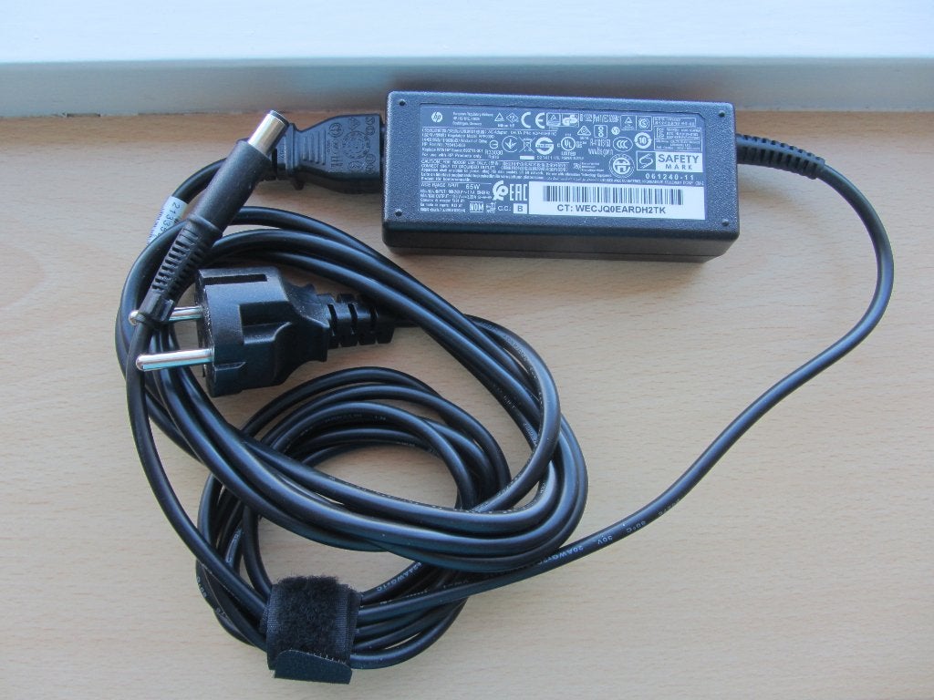 HP 65-Watts Ac Adapter, Ophalen of Verzenden, Zo goed als nieuw, HP
