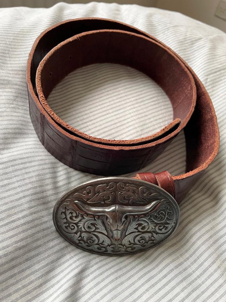 Leren riem met belt buckle, Kleding | Heren, Riemen en Ceinturen, Ophalen of Verzenden, Zo goed als nieuw, Bruin, 95 tot 105 cm