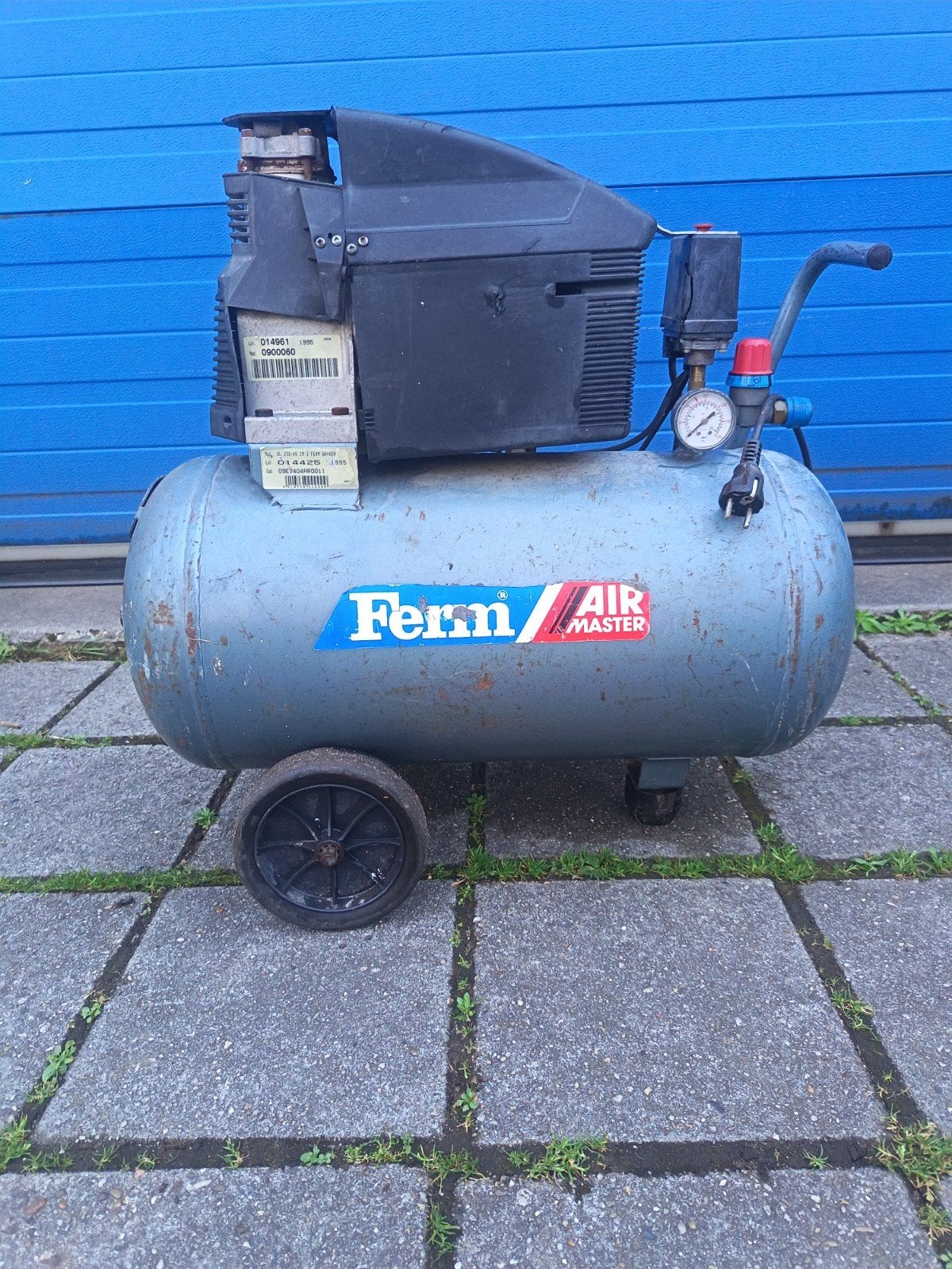 Te koop: goede compressor Ferm 40 ltr., Ophalen, Gebruikt, 6 tot 10 bar, Minder dan 200 liter/min