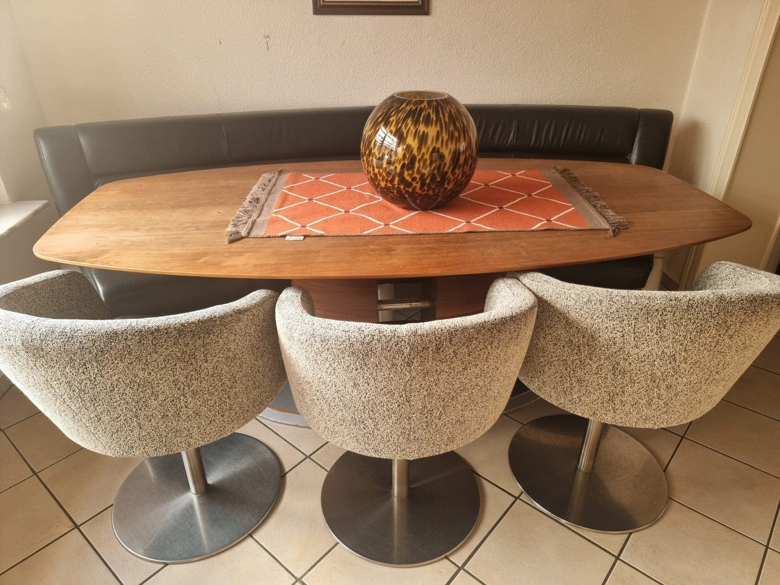 Eettafel met bank en stoelen - Modern design, Gebruikt, 150 tot 200 cm, Ophalen of Verzenden, Vijf personen of meer