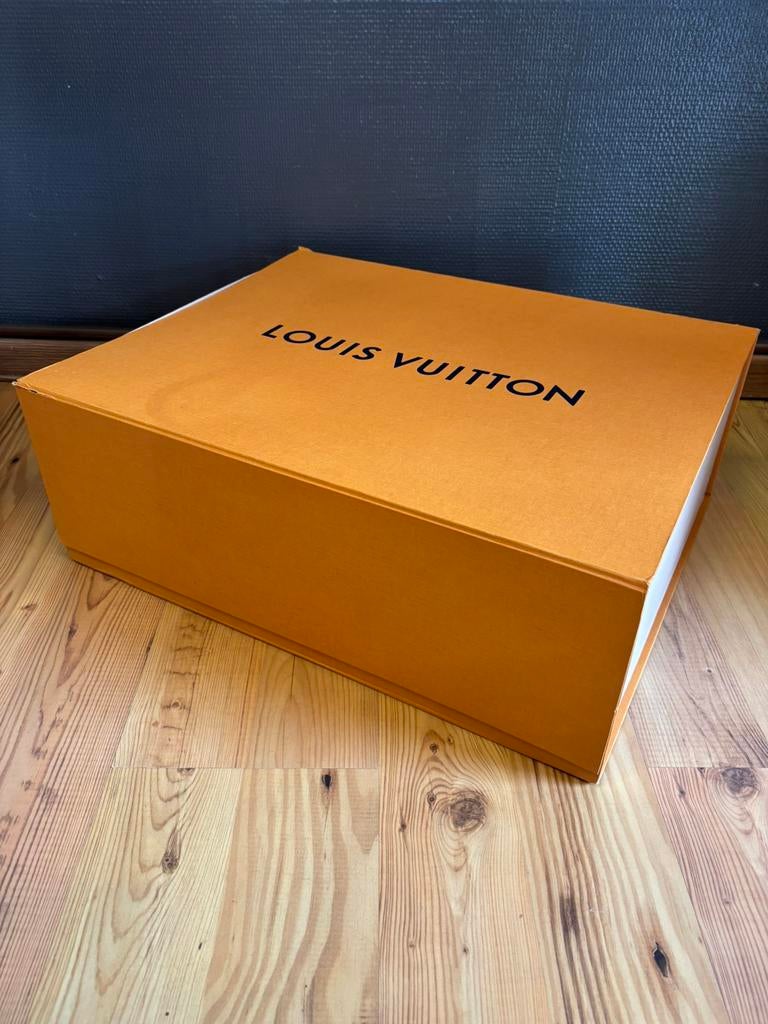 Louis Vuitton doos, Ophalen of Verzenden, Gebruikt