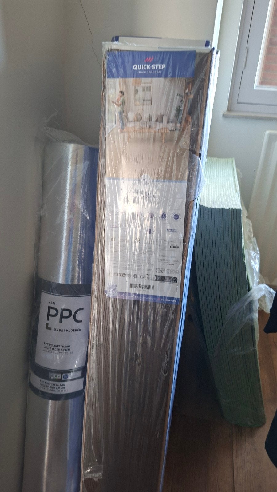 Laminaat Quick-Step Classic Peanut Brown Oak met ondervloer, Doe-het-zelf en Verbouw, Ophalen