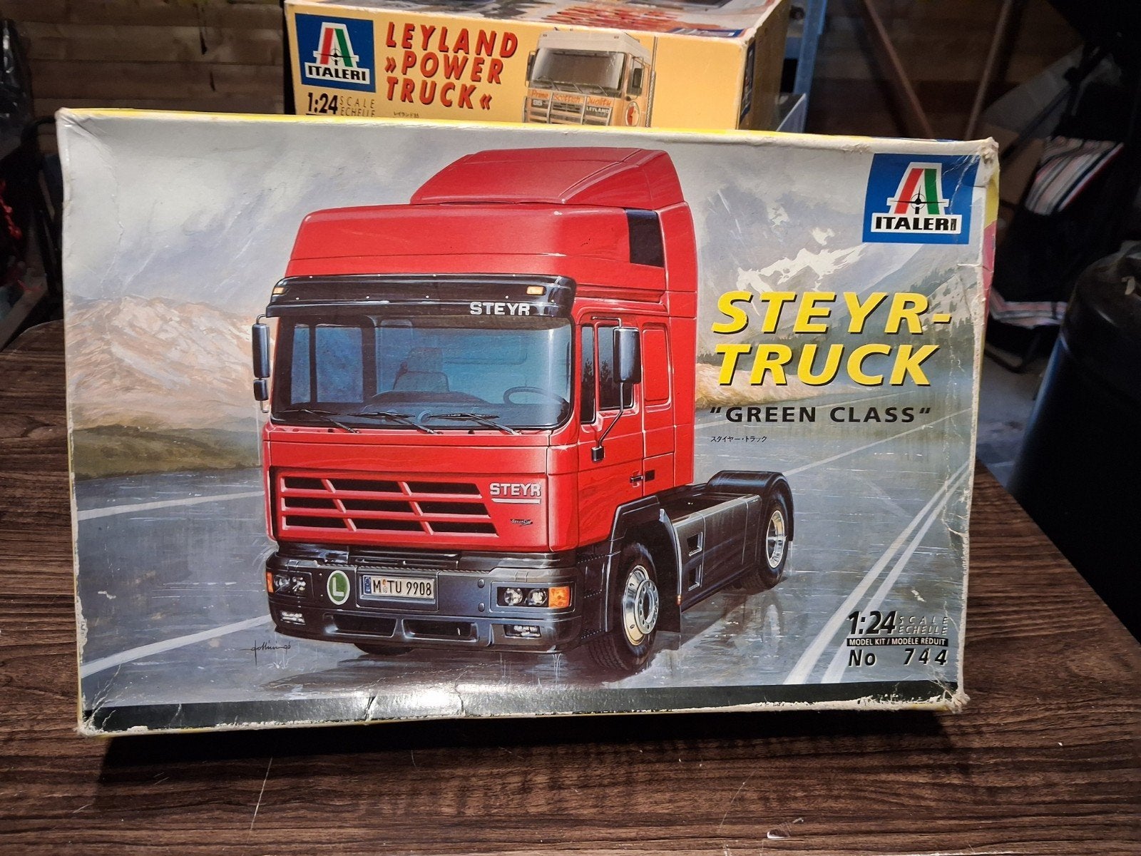 steyr italeri, Italeri, Groter dan 1:32, Ophalen of Verzenden, Zo goed als nieuw