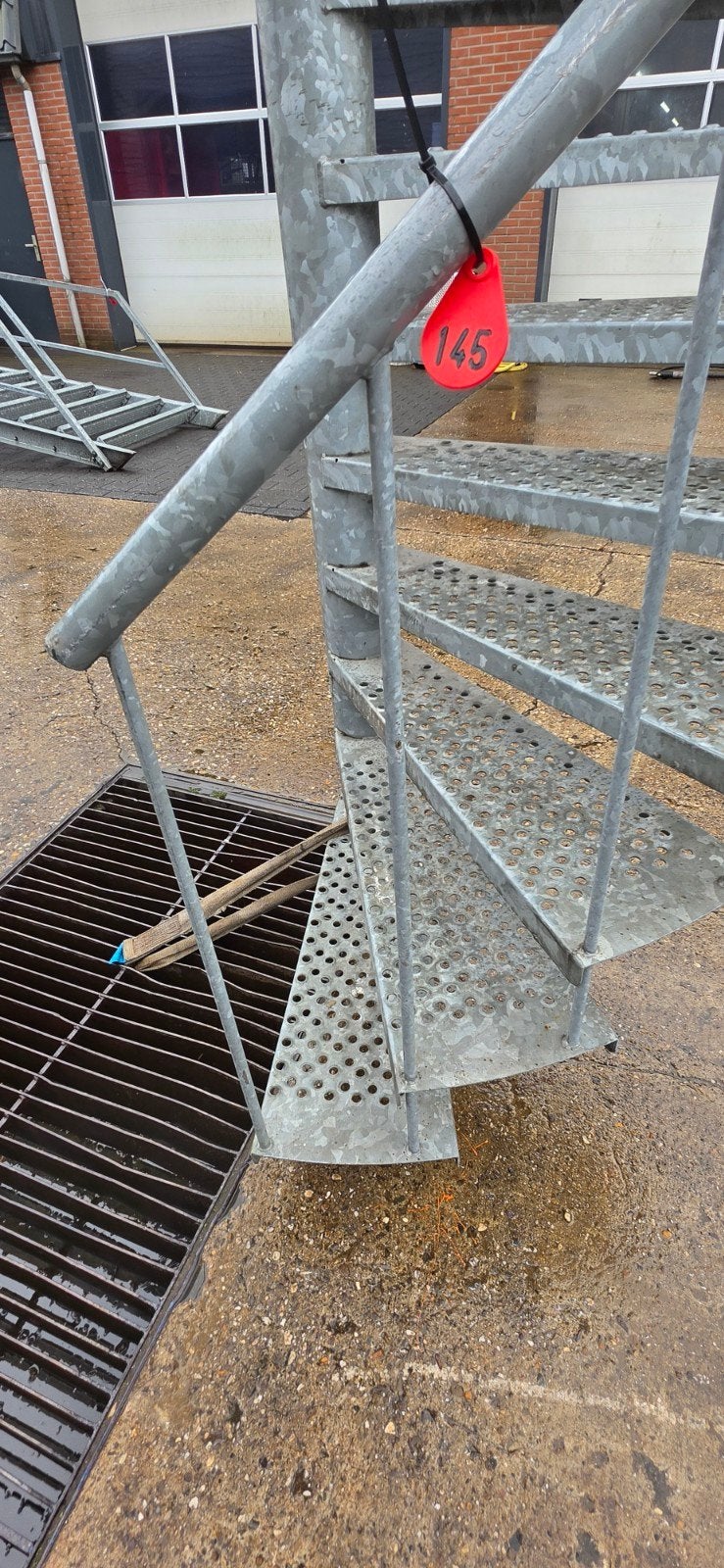 stalen wenteltrap gegalv. hoog 3,7mtr. nor145, Ophalen of Verzenden