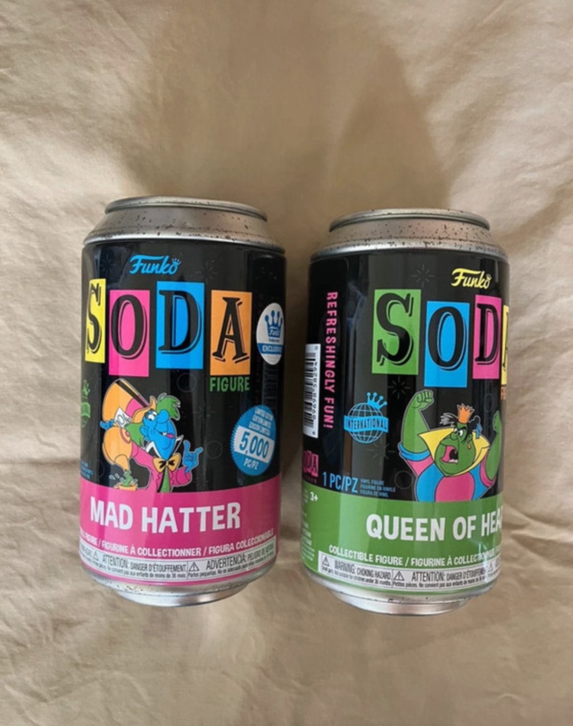 Funko Soda! Alice in Wonderland Black Light Mad Hatter & Que, Ophalen of Verzenden, Nieuw