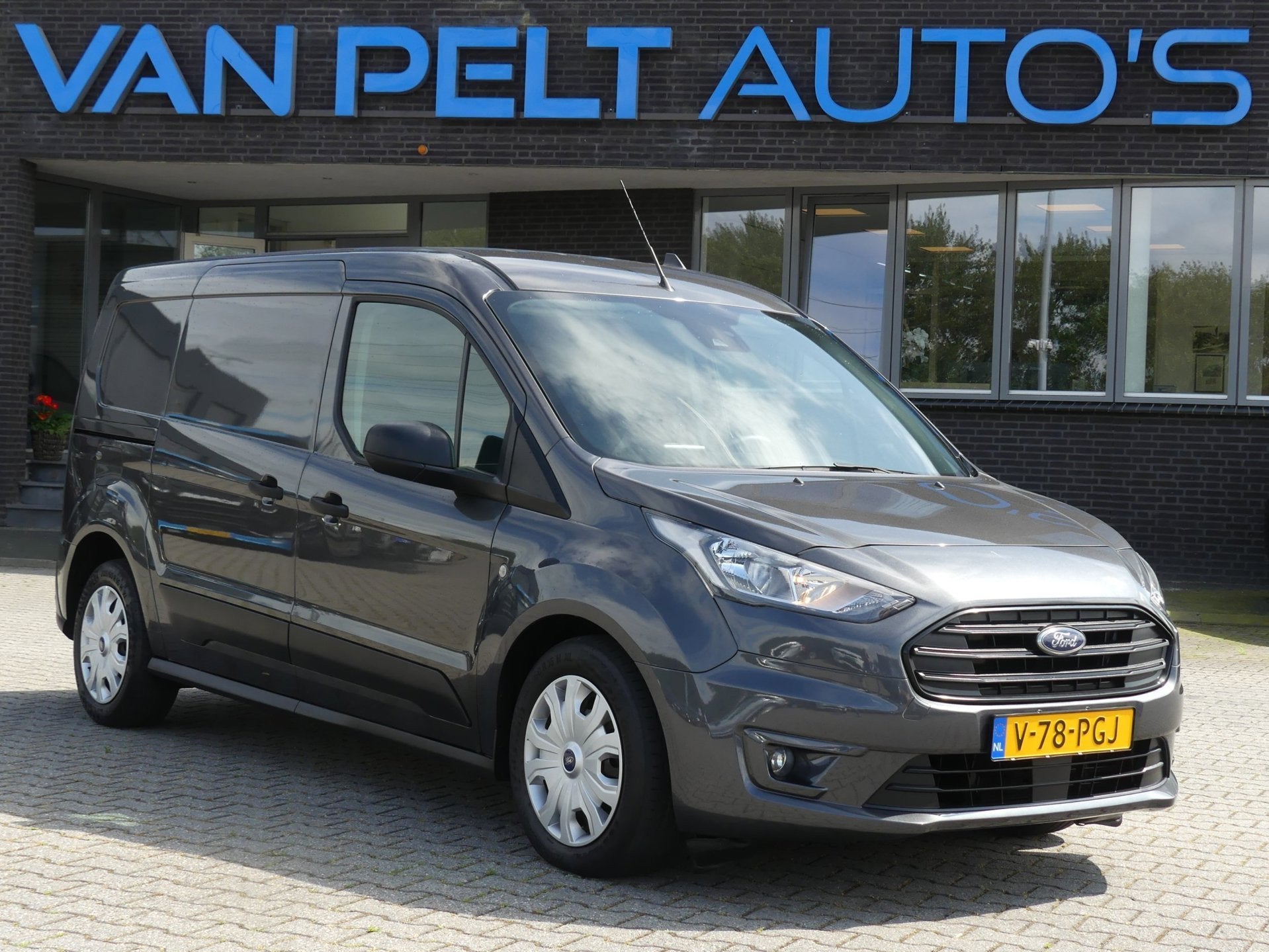 Ford TRANSIT CONNECT 1.5 EcoBlue 100PK L2 Trend 3P, Auto's, Voorwielaandrijving, Stof, Gebruikt, Euro 6