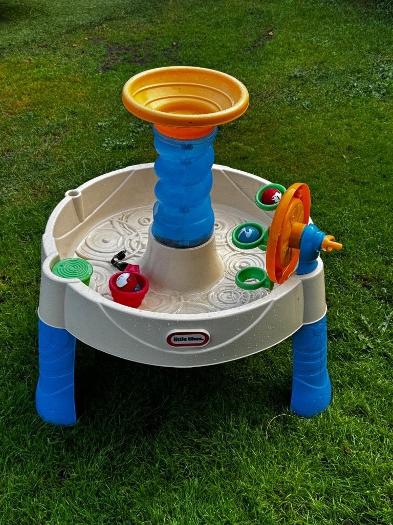 Little Tikes watertafel, Kinderen en Baby's, Speelgoed | Buiten | Los speelgoed, Ophalen, Gebruikt