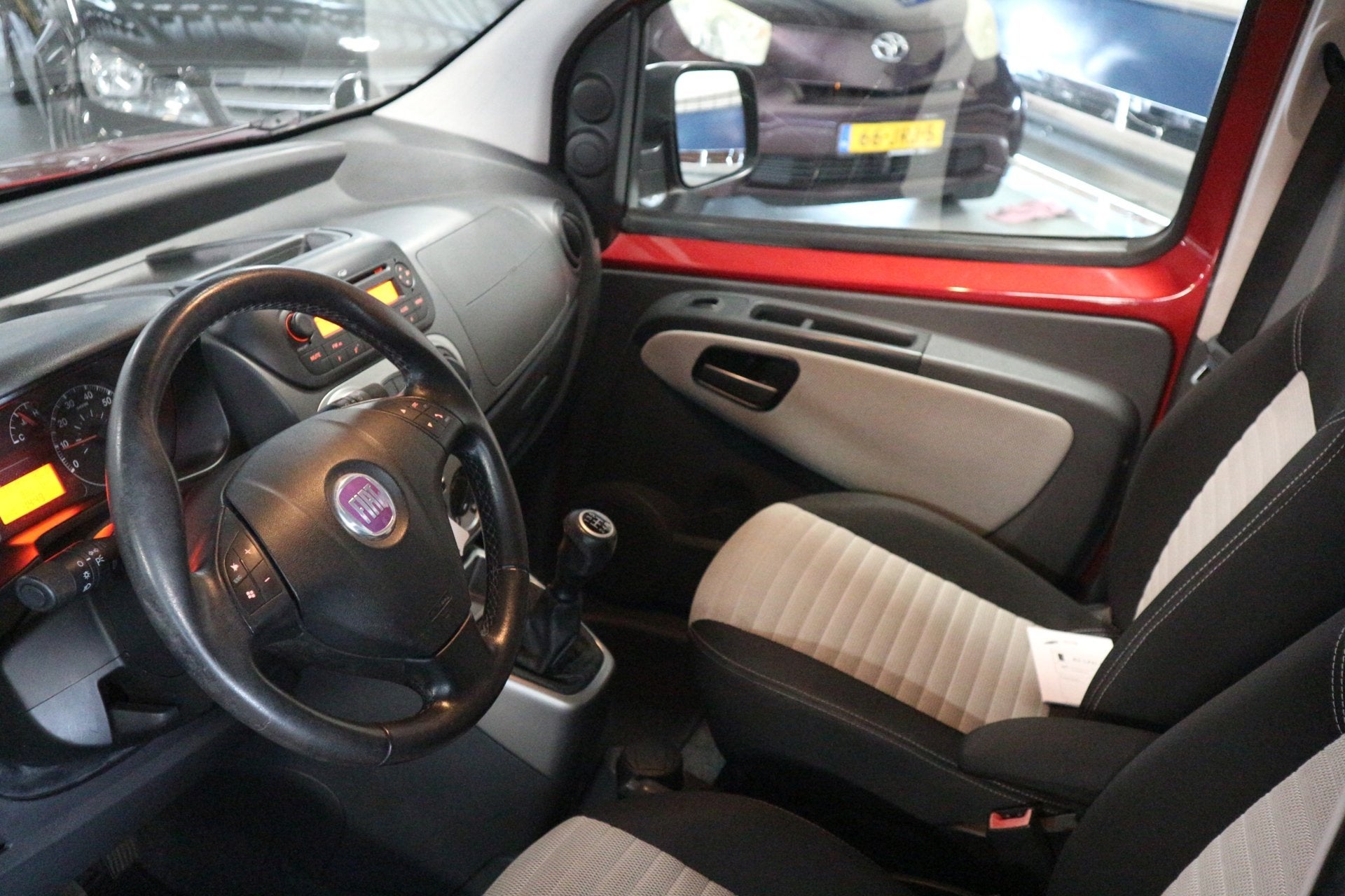 Fiat Qubo 1.4 Dynamic / AIRCO / FULL SERVICE HISTORIE ! ! !, Auto's, Fiat, Voorwielaandrijving, 4 cilinders, 400 kg, Bedrijf