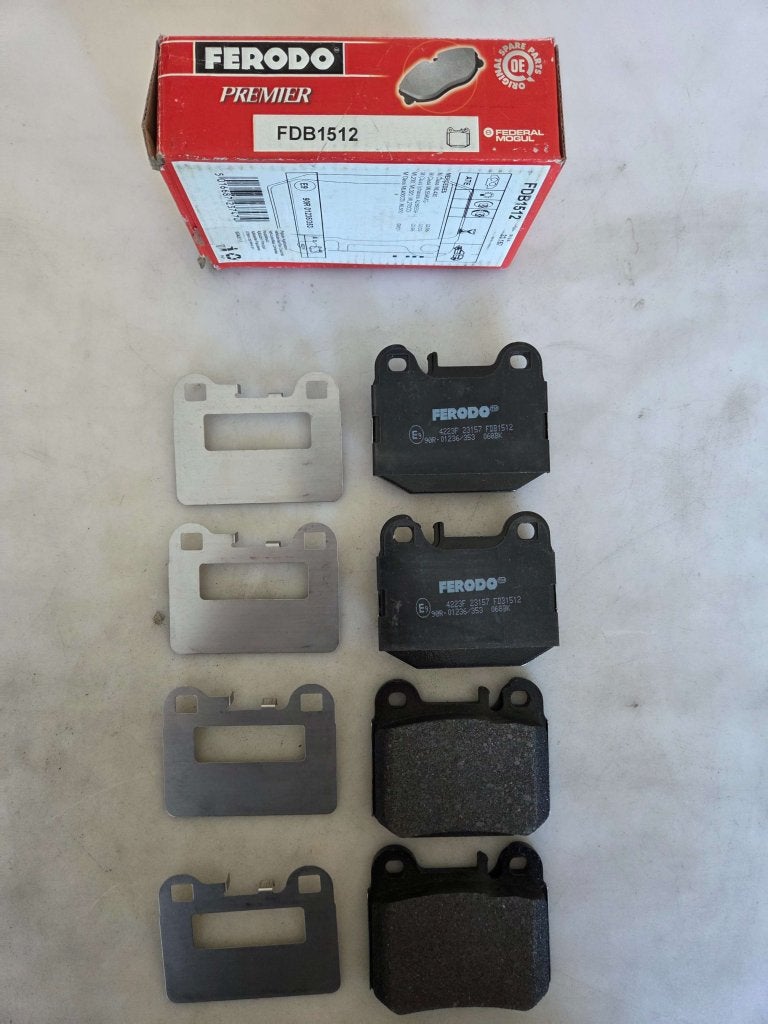 Set Remblokken Mercedes ML W163, Niet ingevuld, Ophalen of Verzenden, Niet ingevuld, Niet ingevuld