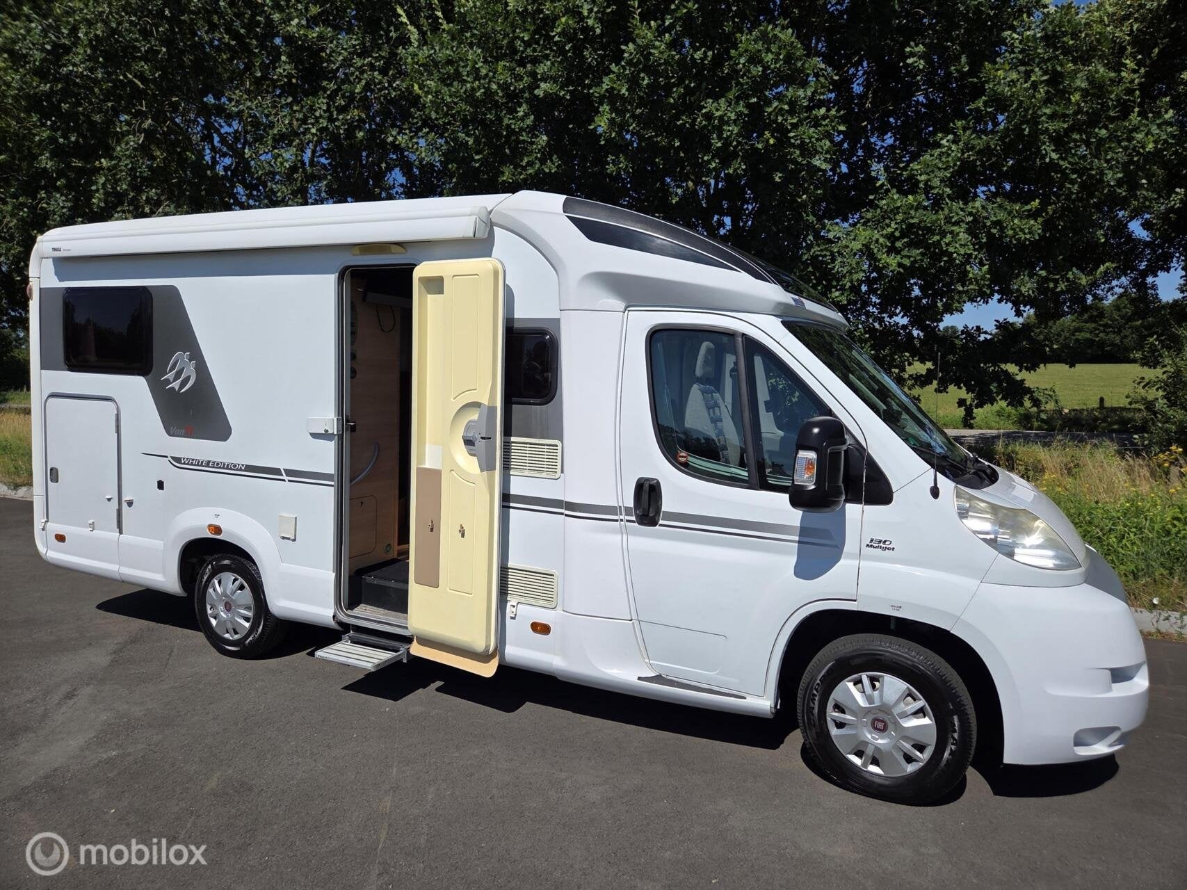Caravans And Camping Knaus
