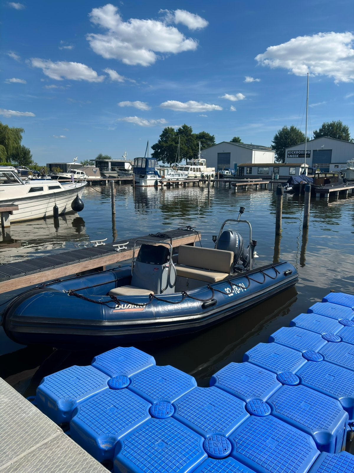 Duarry SR-8 ex-politie Rib met yamaha 50pk 4takt en trailer, Watersport en Boten, Ophalen, Zo goed als nieuw, Motor en Techniek