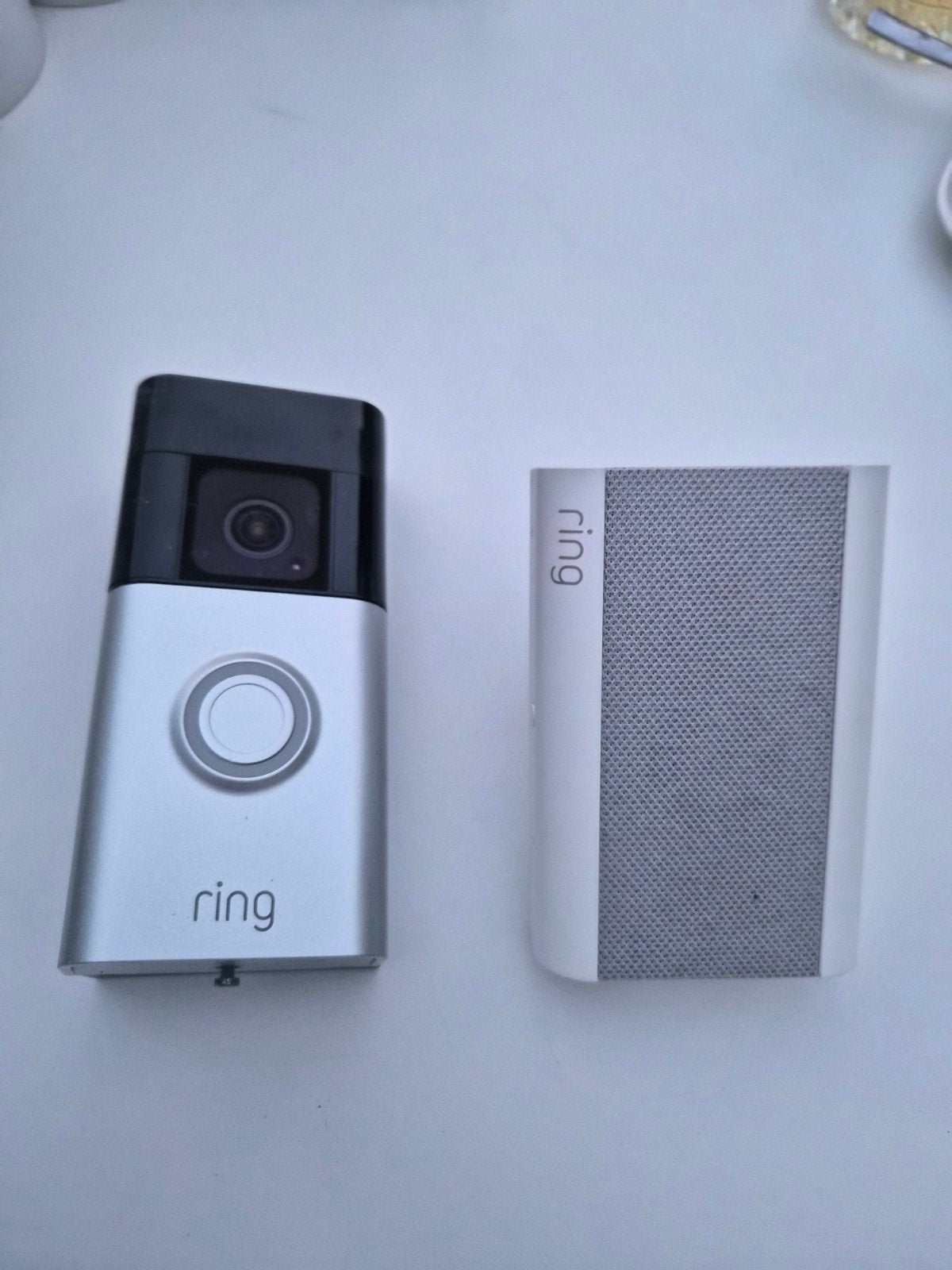 Ring Video Deurbel Pro + Chime Pro en Stick Up Cam Battery, Ophalen of Verzenden, Bewegingsdetectiesensor, Zo goed als nieuw, Draadloos